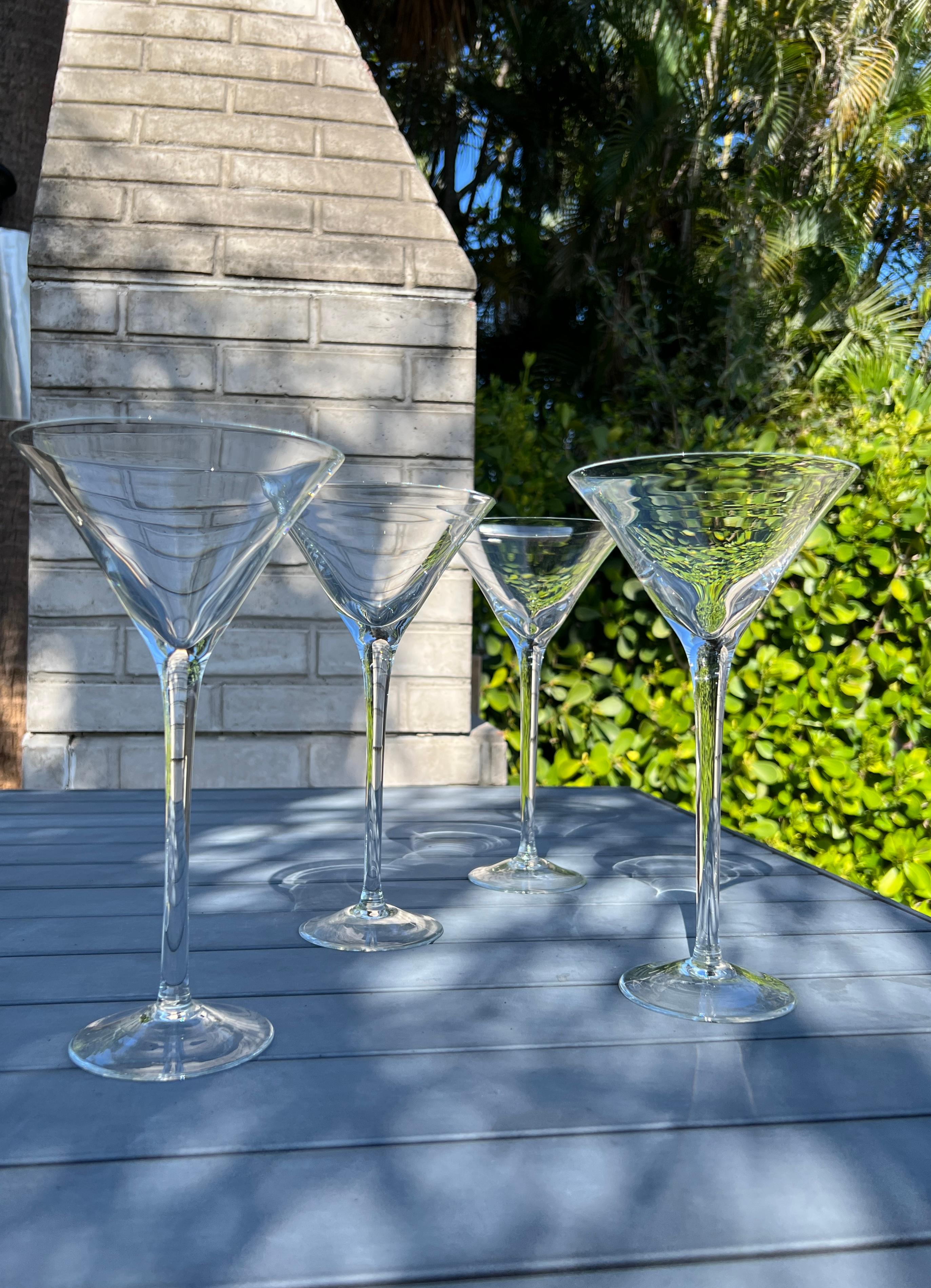 Modern Set of Six Crystal Long Stem Martini Cocktail Glasses, Germany c. 1990 For Sale