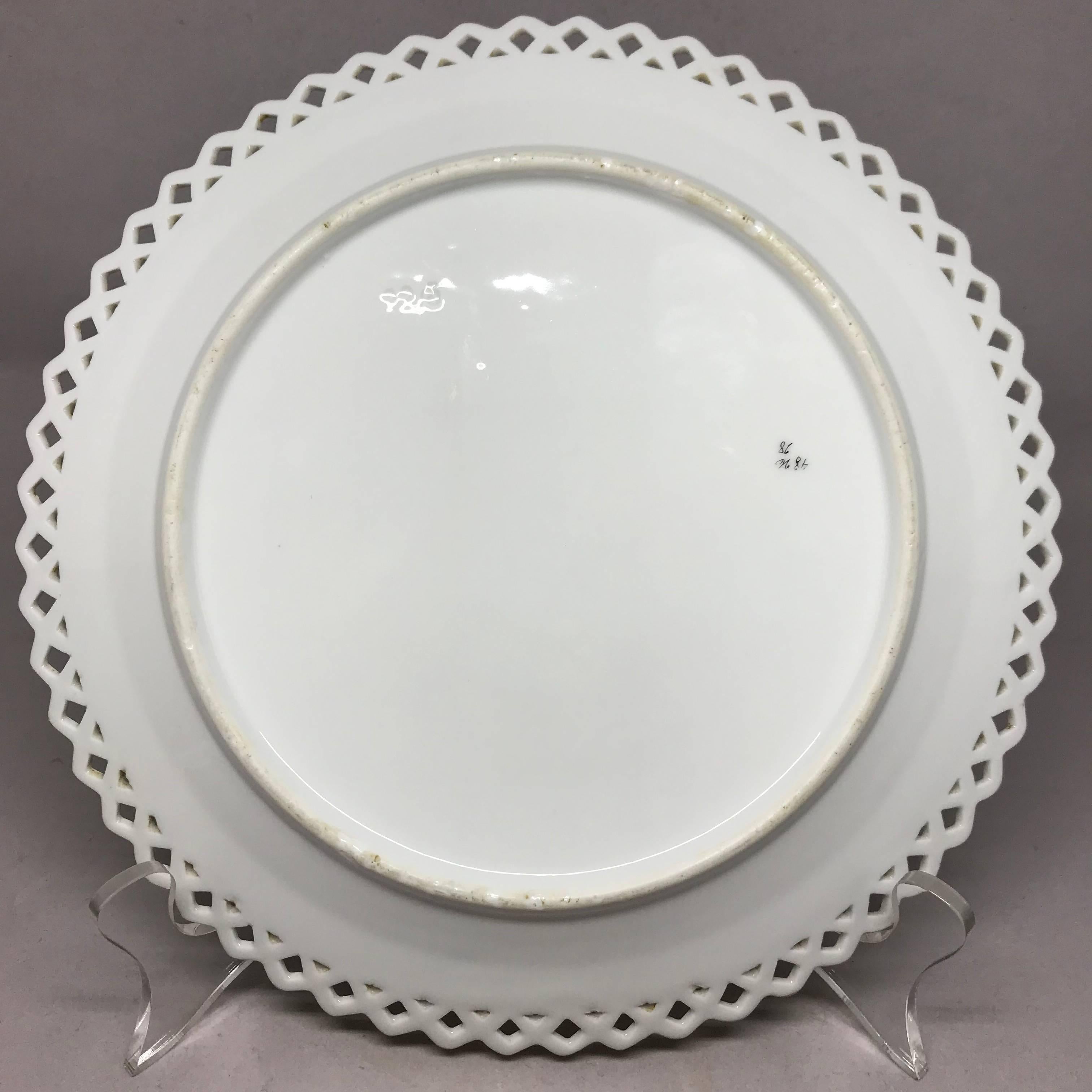 Porcelain Set of Six Gilt Snowflake Plates  For Sale