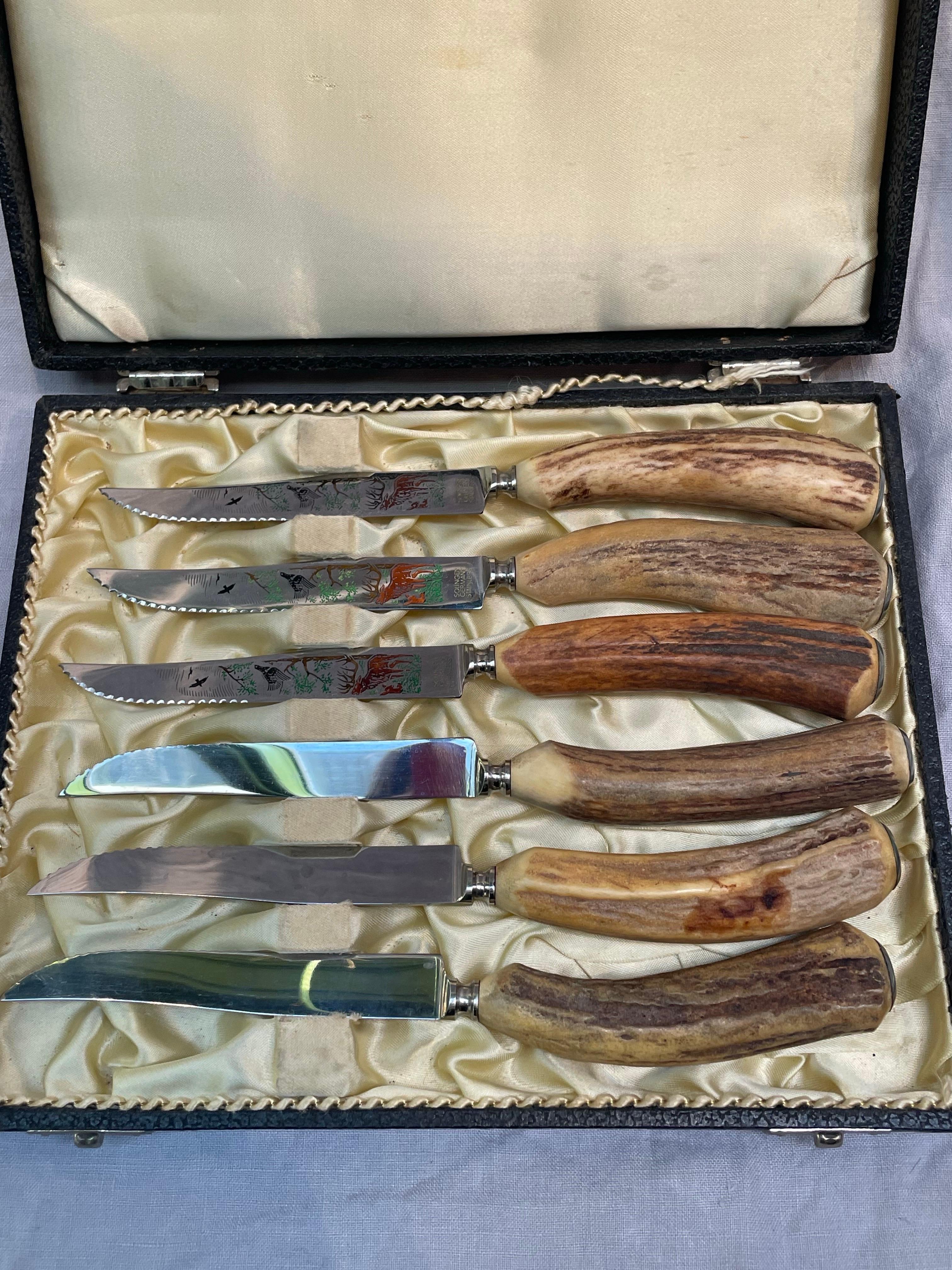 Satz von sechs deutschen Steakmessern mit Hirschhorngriff von Solingen im Angebot 1