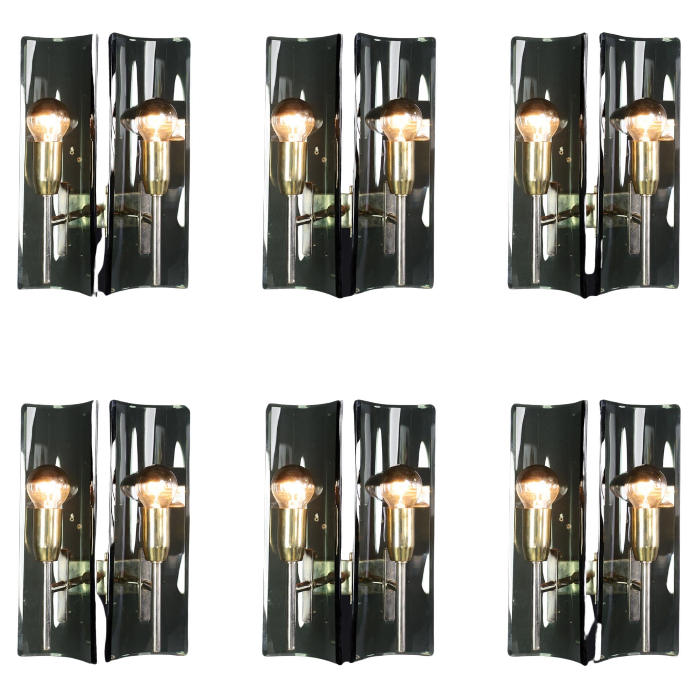 Set of Six Gino Paroldo Sconces in Brass and Curved Glass, Italy 1950s  