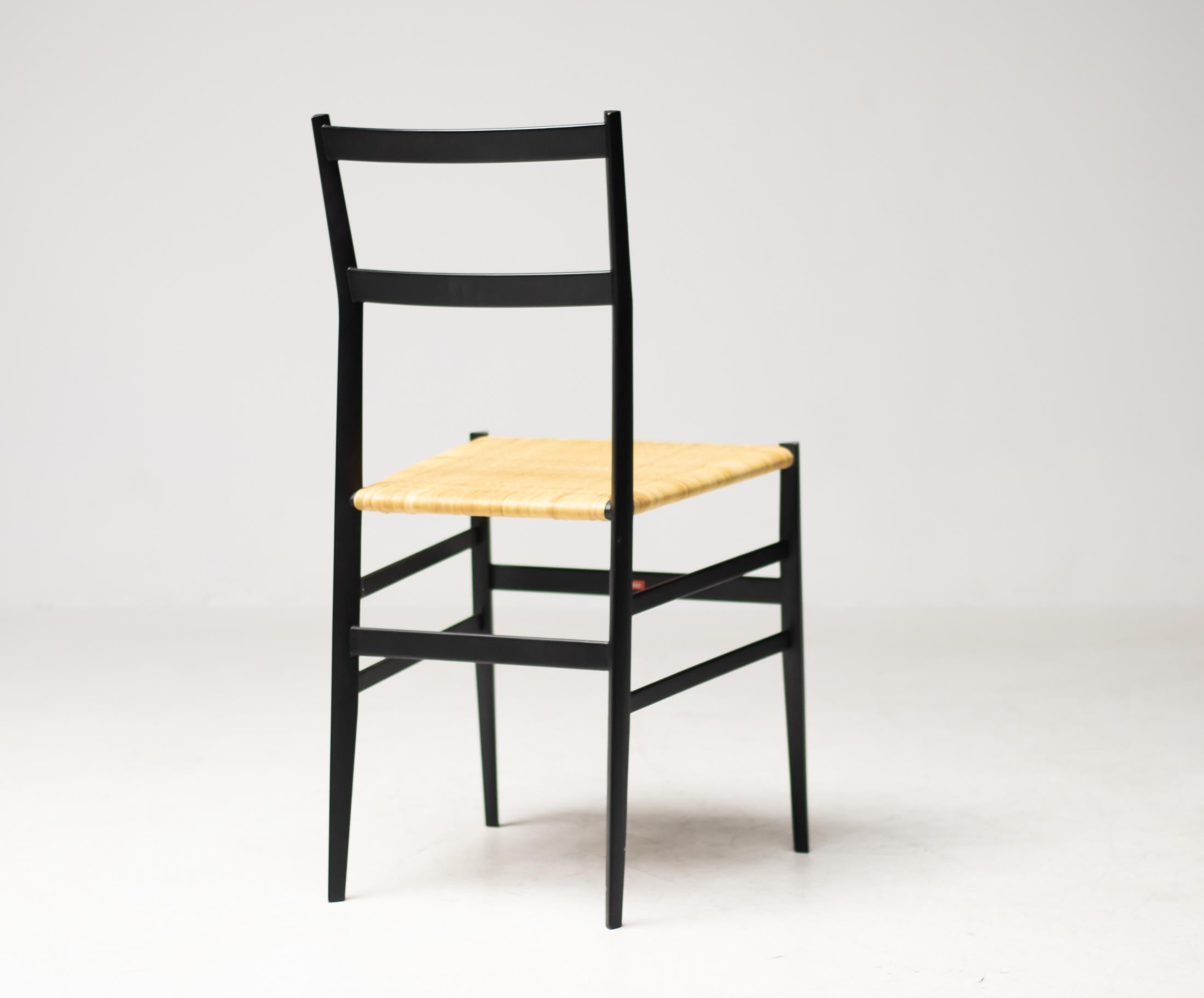 Mid-Century Modern Set of Six Gio Ponti 699 Superleggera Chairs by Cassina