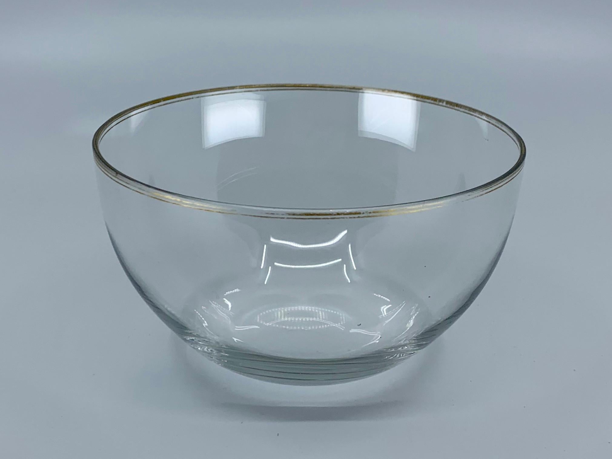 Set of Six Glass Bowls with Gilt Rim In Good Condition For Sale In New York, NY