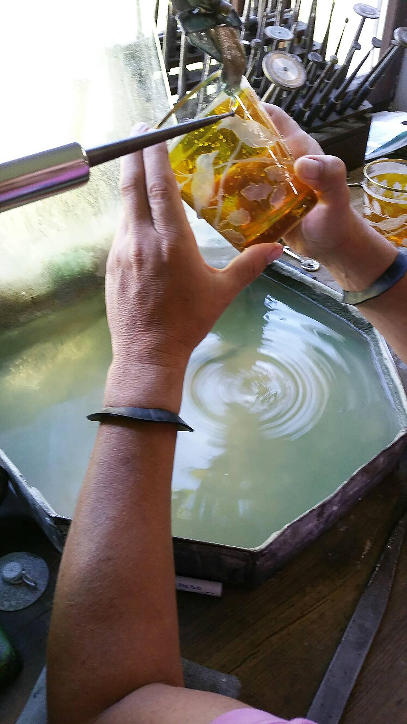 Cristal  Ensemble de six gobelets en verre ambré de la Forêt-Noire Sofina Boutique Kitzbuehel en vente