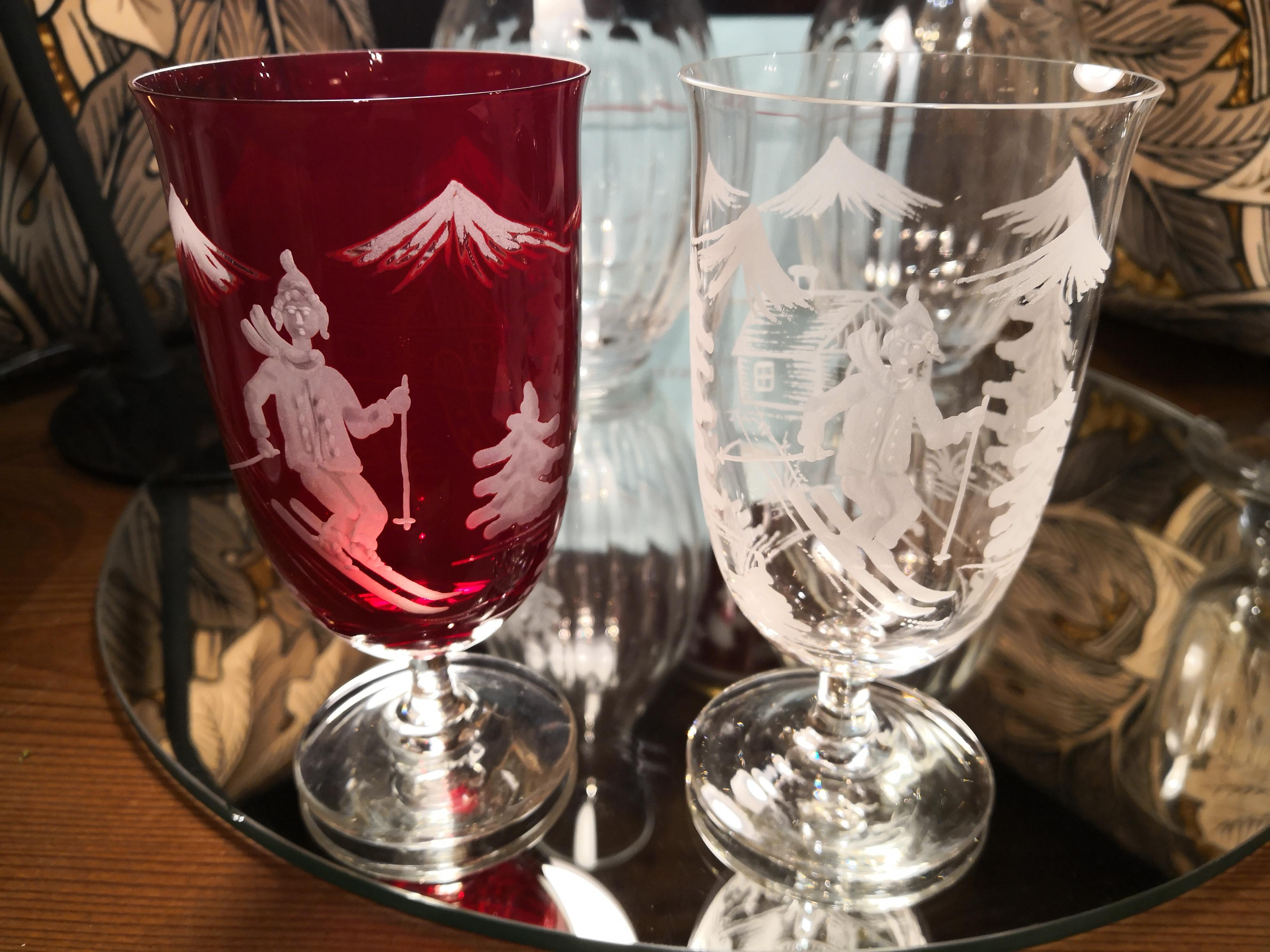 Cristal Ensemble de six verres à vin décoré de skieurs rouges de style campagnard Sofina Boutique Kitzbuehel en vente