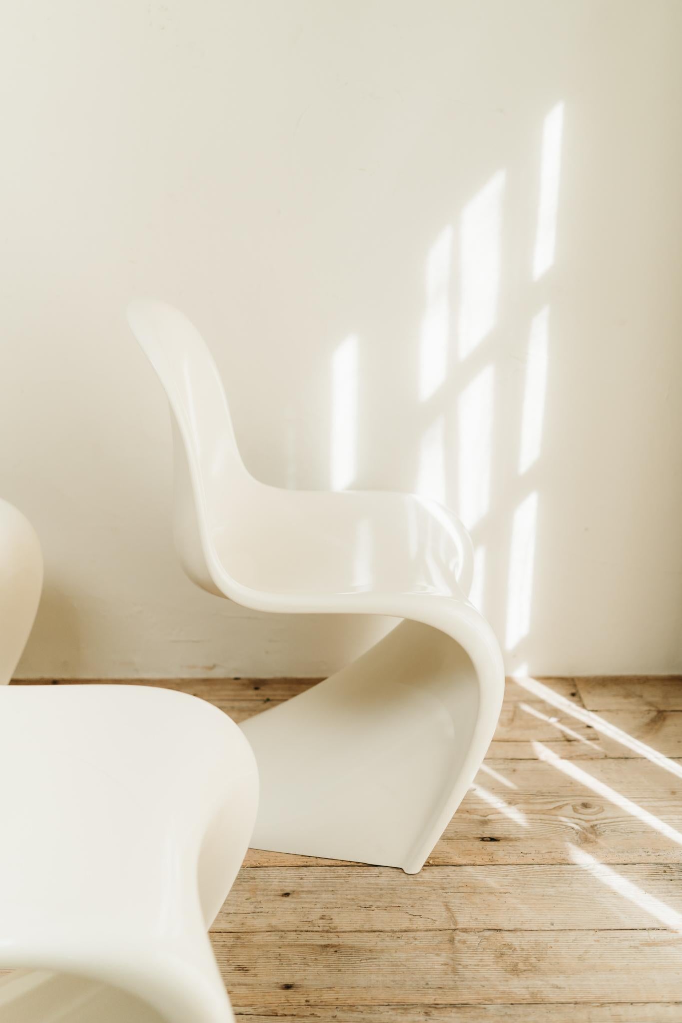 XX secolo set di sei sedie S.S. White lucide di Verner Panton/Herman Miller Fehlbaum Production in vendita