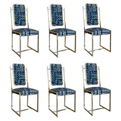 Juego de seis sillas de comedor doradas de latón con tejido geométrico