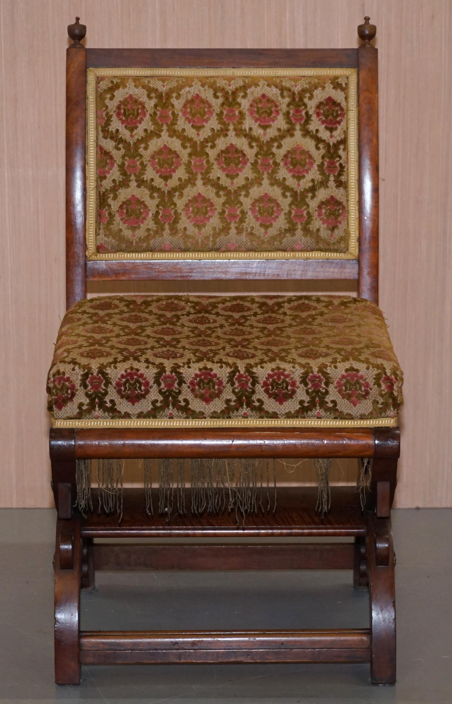 Set of Six Gothic Revival Ornately Carved Walnut Gilt Metal Chairs after Pugin For Sale 3