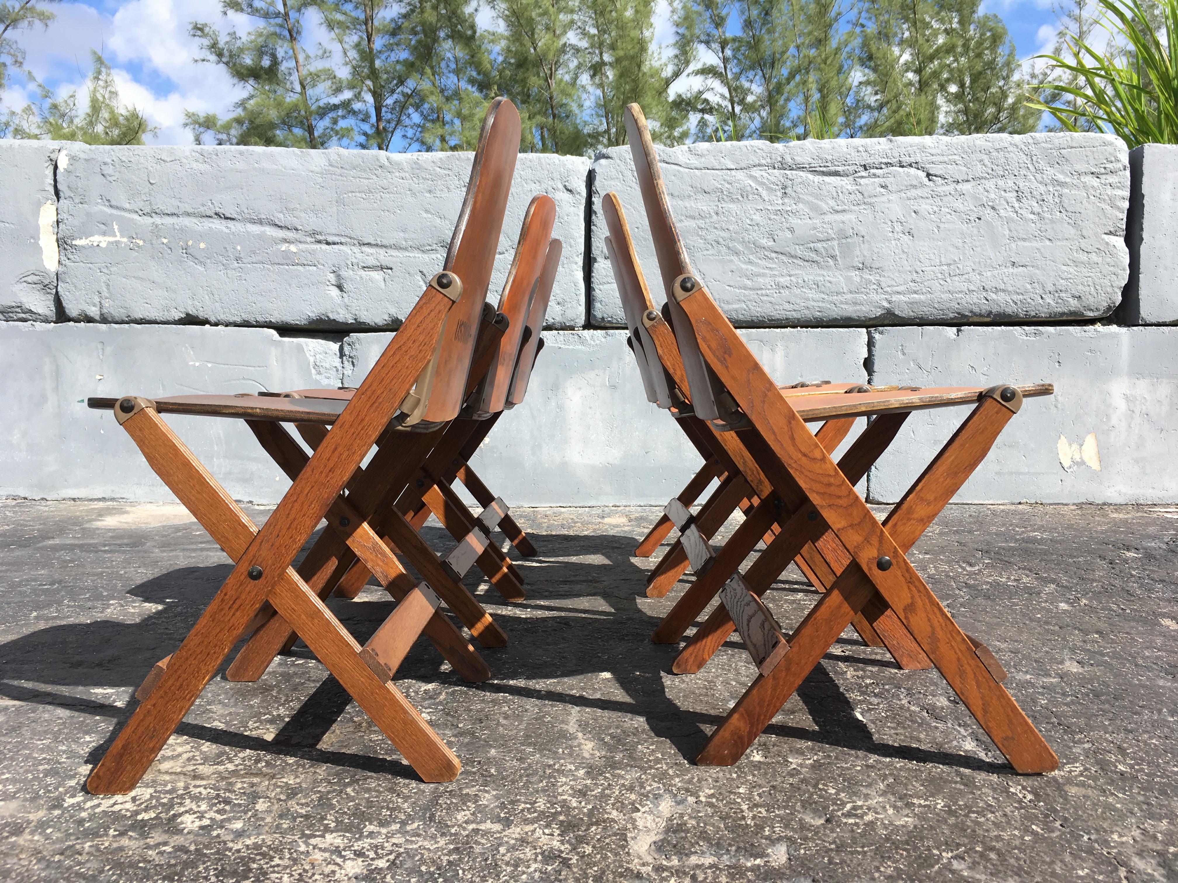 Mid-Century Modern Set of Six Great Vintage Wood Folding Chairs