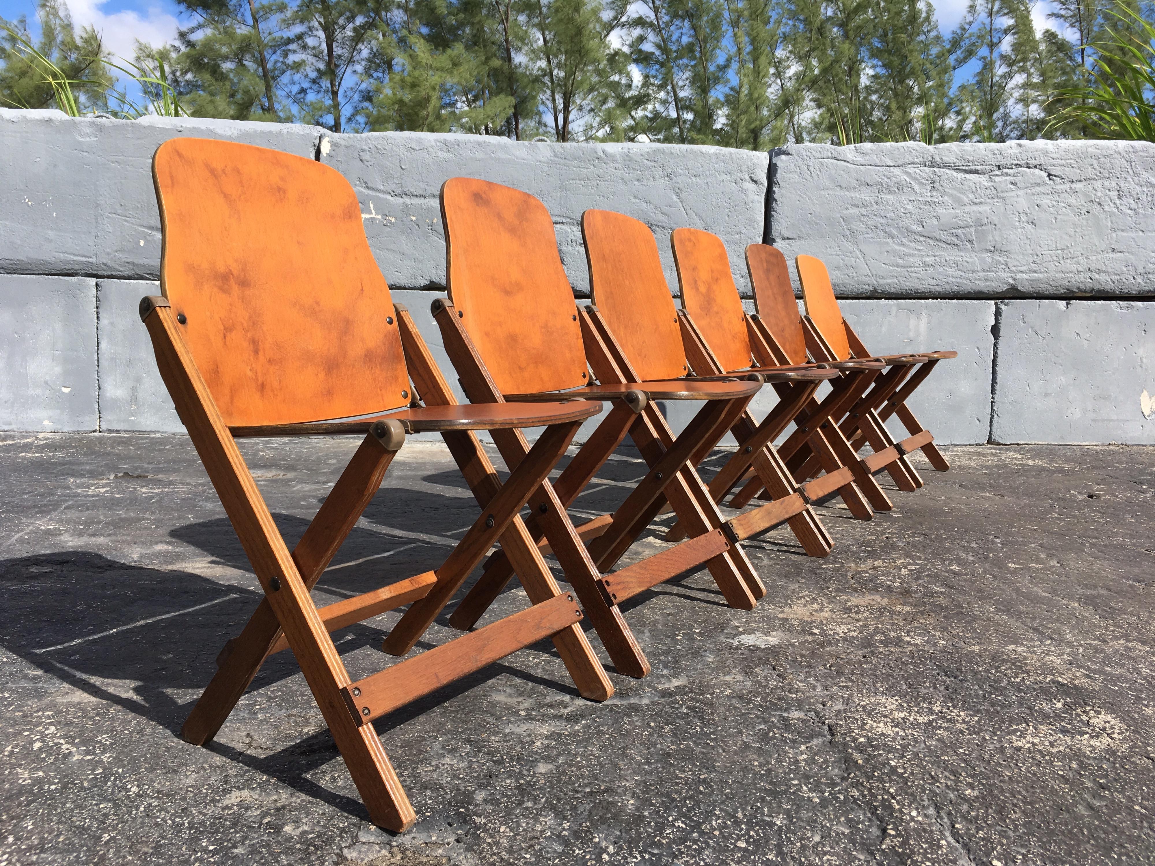 Great set of six vintage American folding chairs, great patina and look.