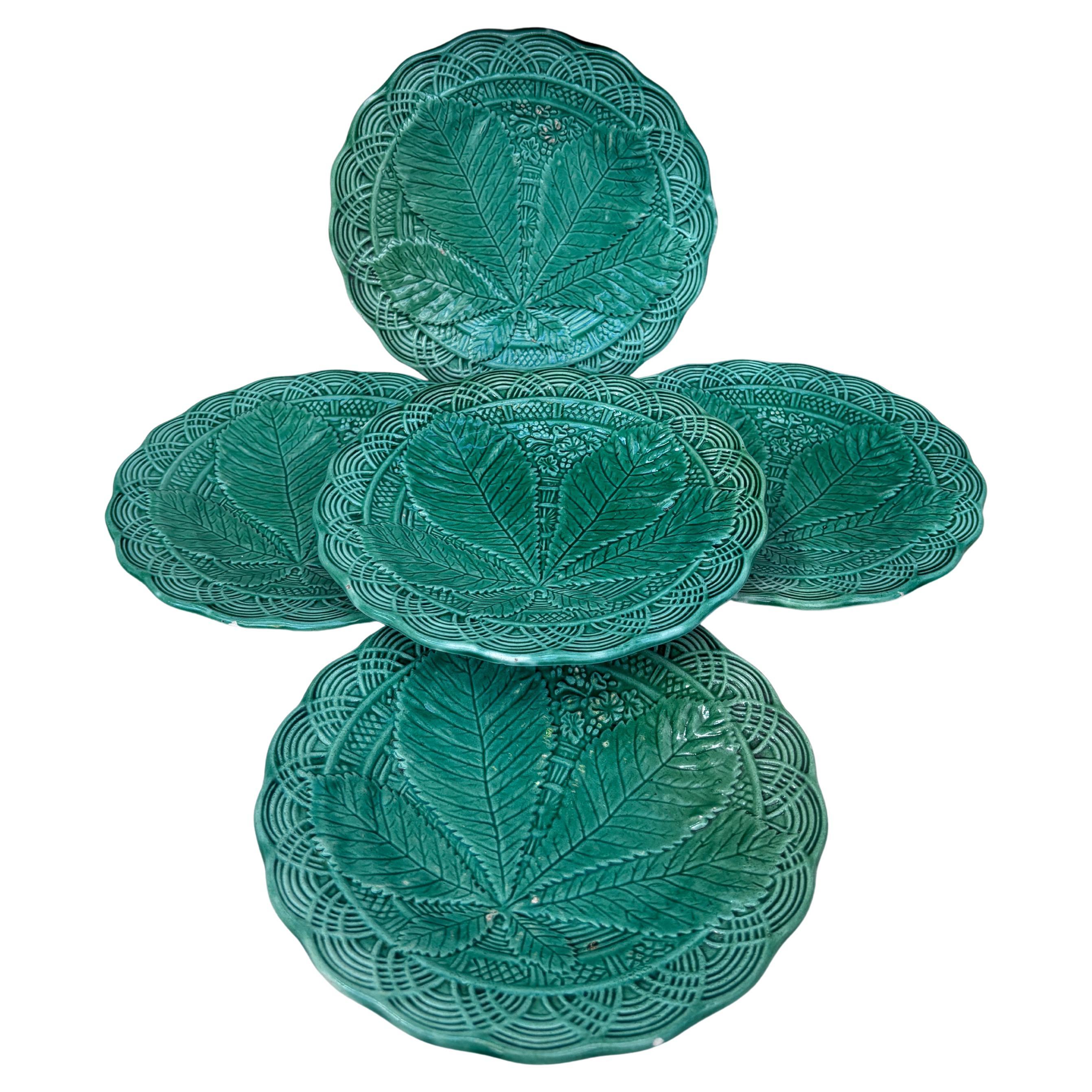 Set of Six Green Majolica Leaves Dishes Circa 1930 In Good Condition For Sale In Austin, TX