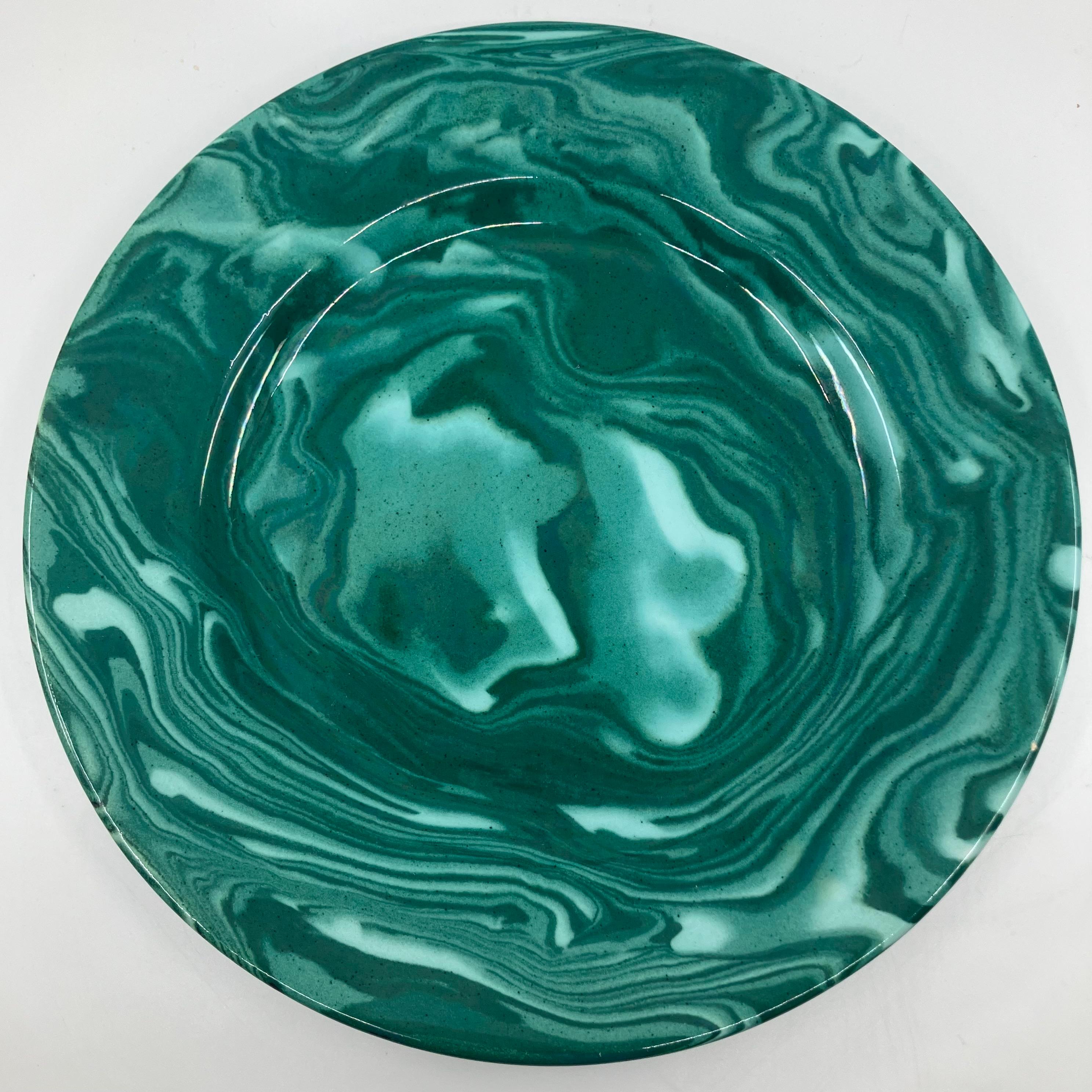 Vernissé Set of Six Malachite Plates en vente