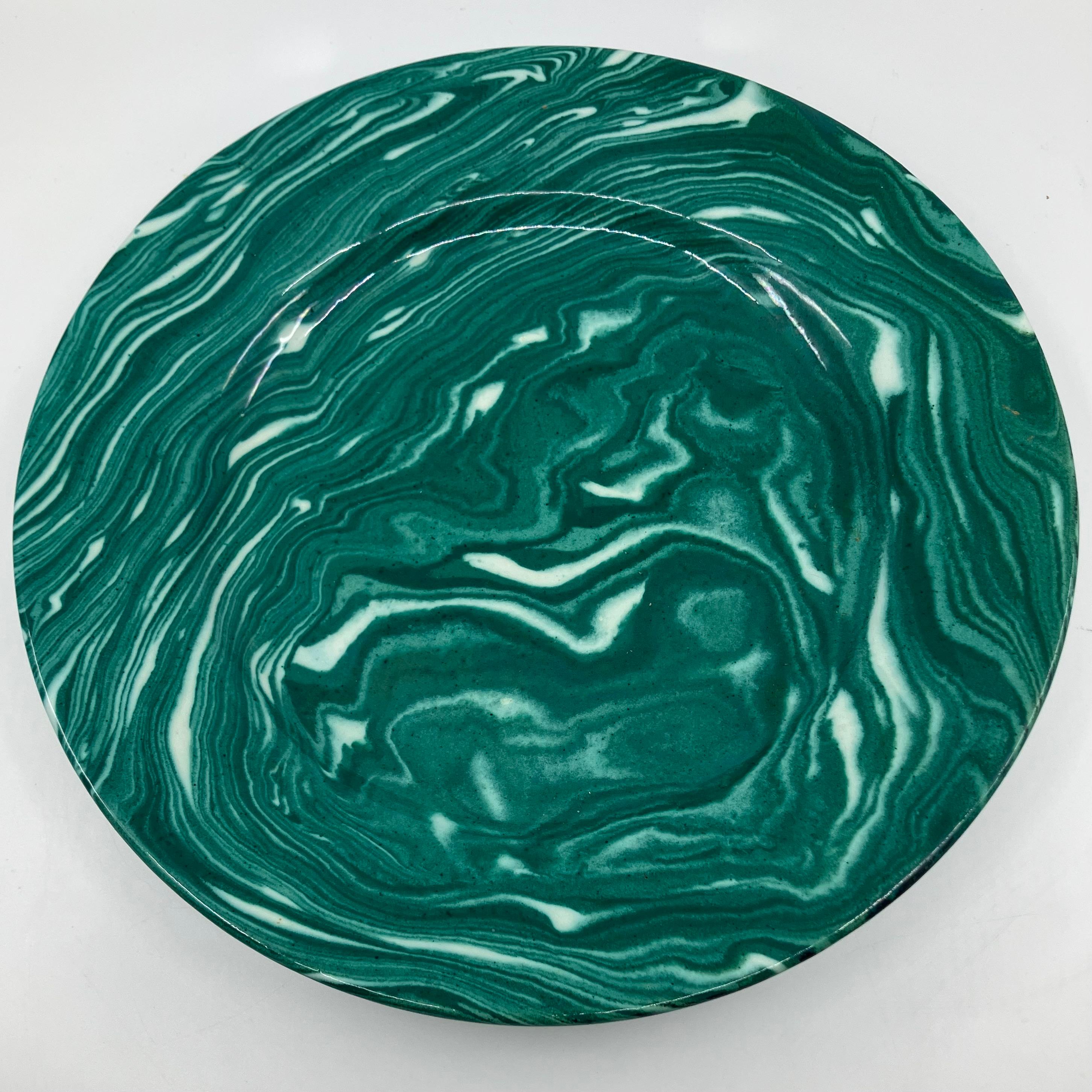 Poteries Set of Six Malachite Plates en vente