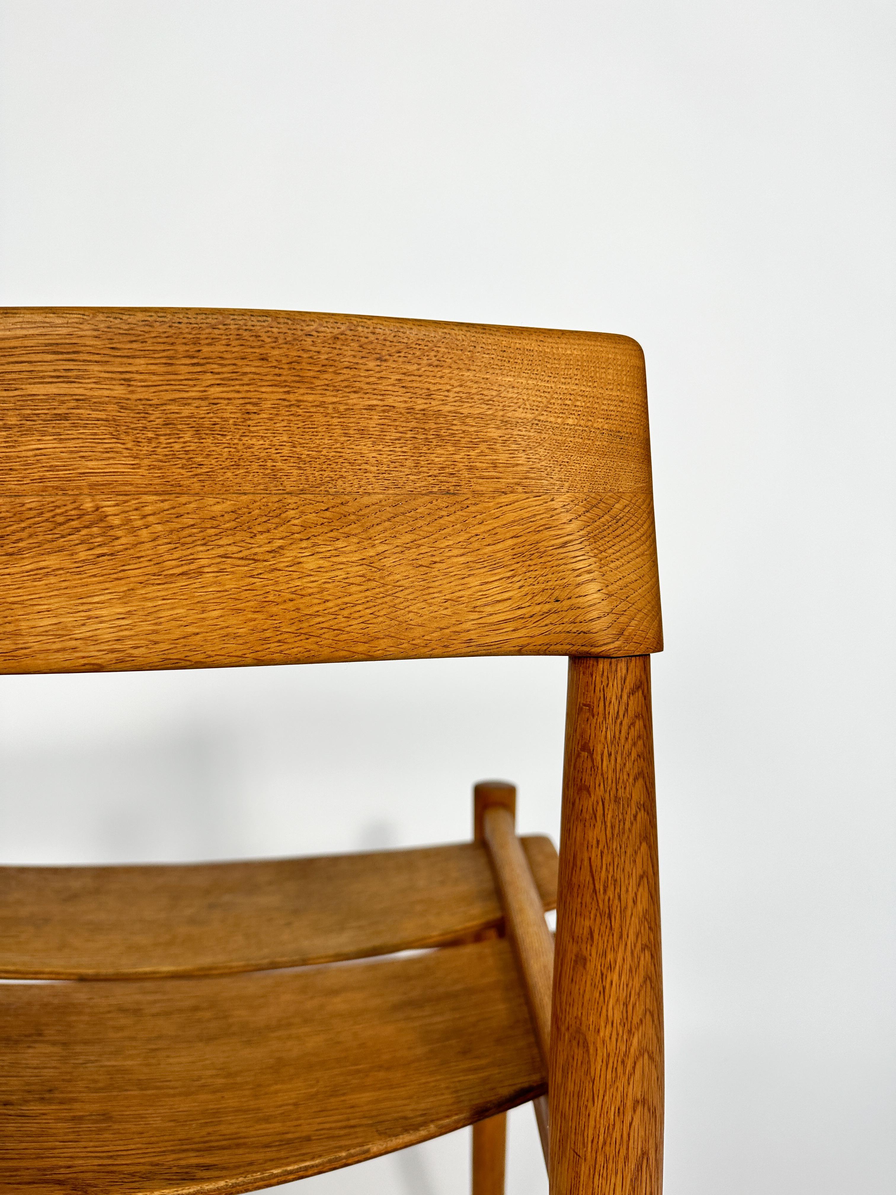 Set of Six Grete Jalk Chairs Oak Poul Jeppesen Denmark 1950s Plywood For Sale 6