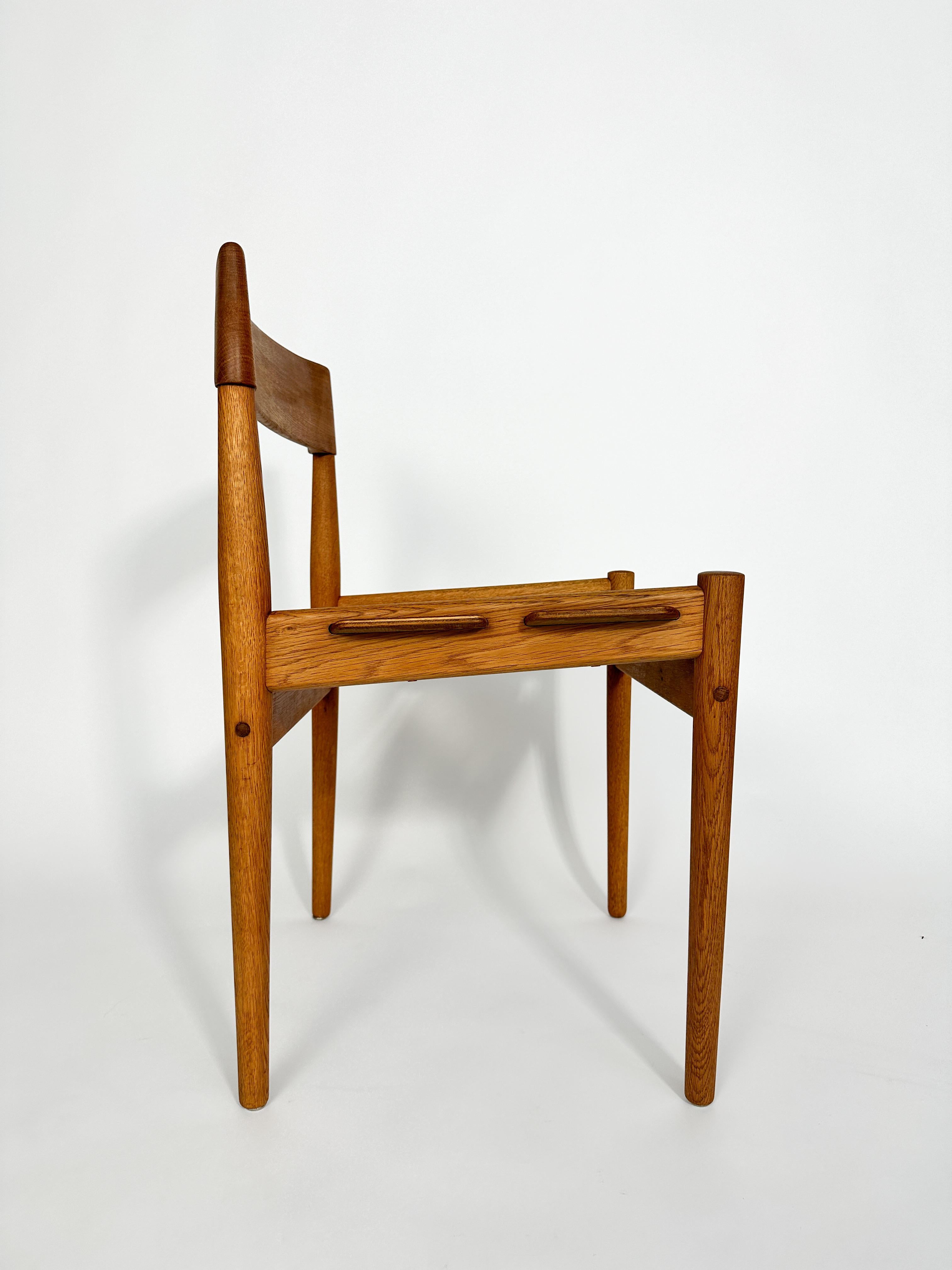Set of Six Grete Jalk Chairs Oak Poul Jeppesen Denmark 1950s Plywood For Sale 1