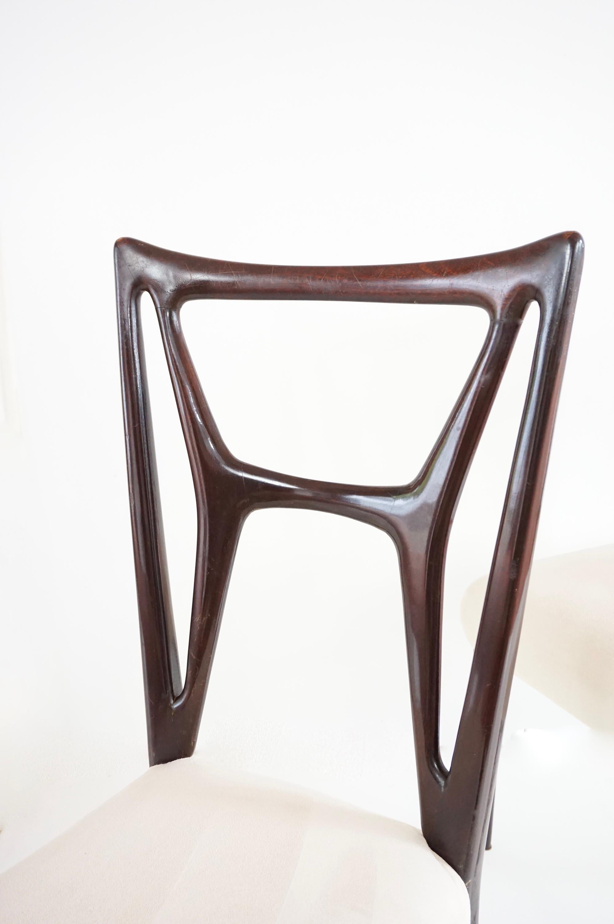 Velours Ensemble de six chaises de salle à manger de Guglielmo Ulrich att.  Forme H, velours, 1940 en vente