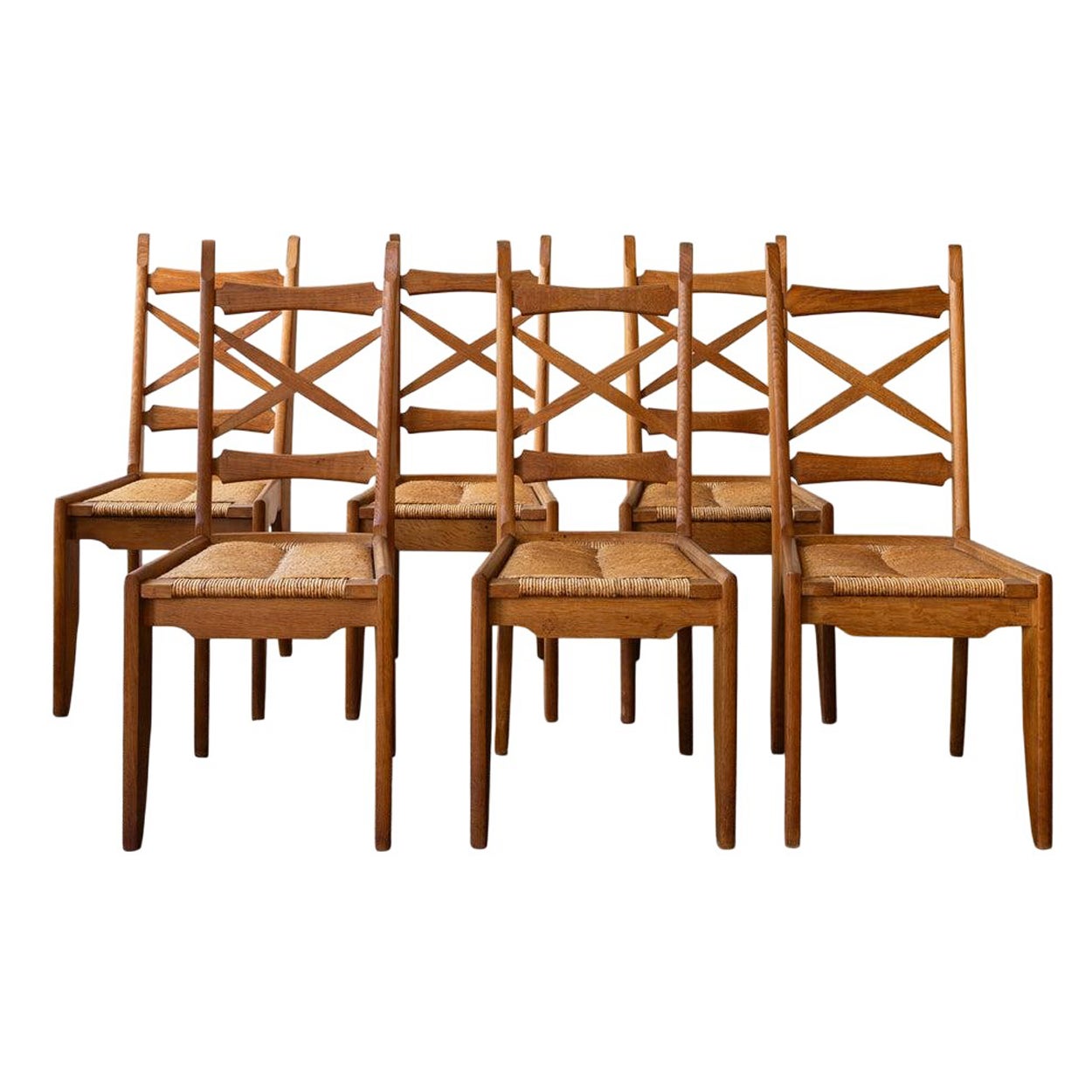 Set of Six Guillerme 
Chambron Dining Chairs in Oak and Rush, 1950s in vendita