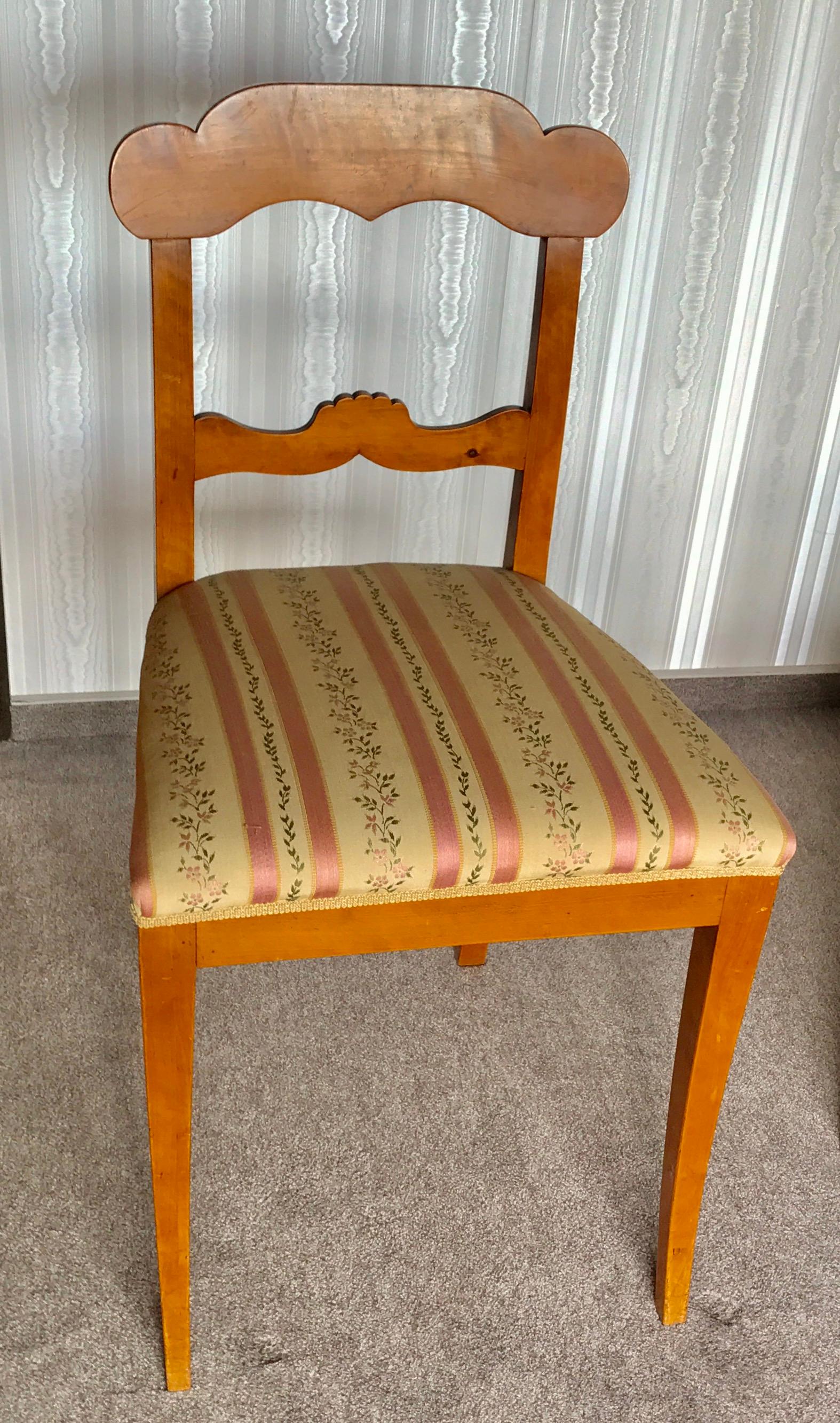 Milieu du XIXe siècle Ensemble de six chaises gustaviennes, Suède, 1830 en vente