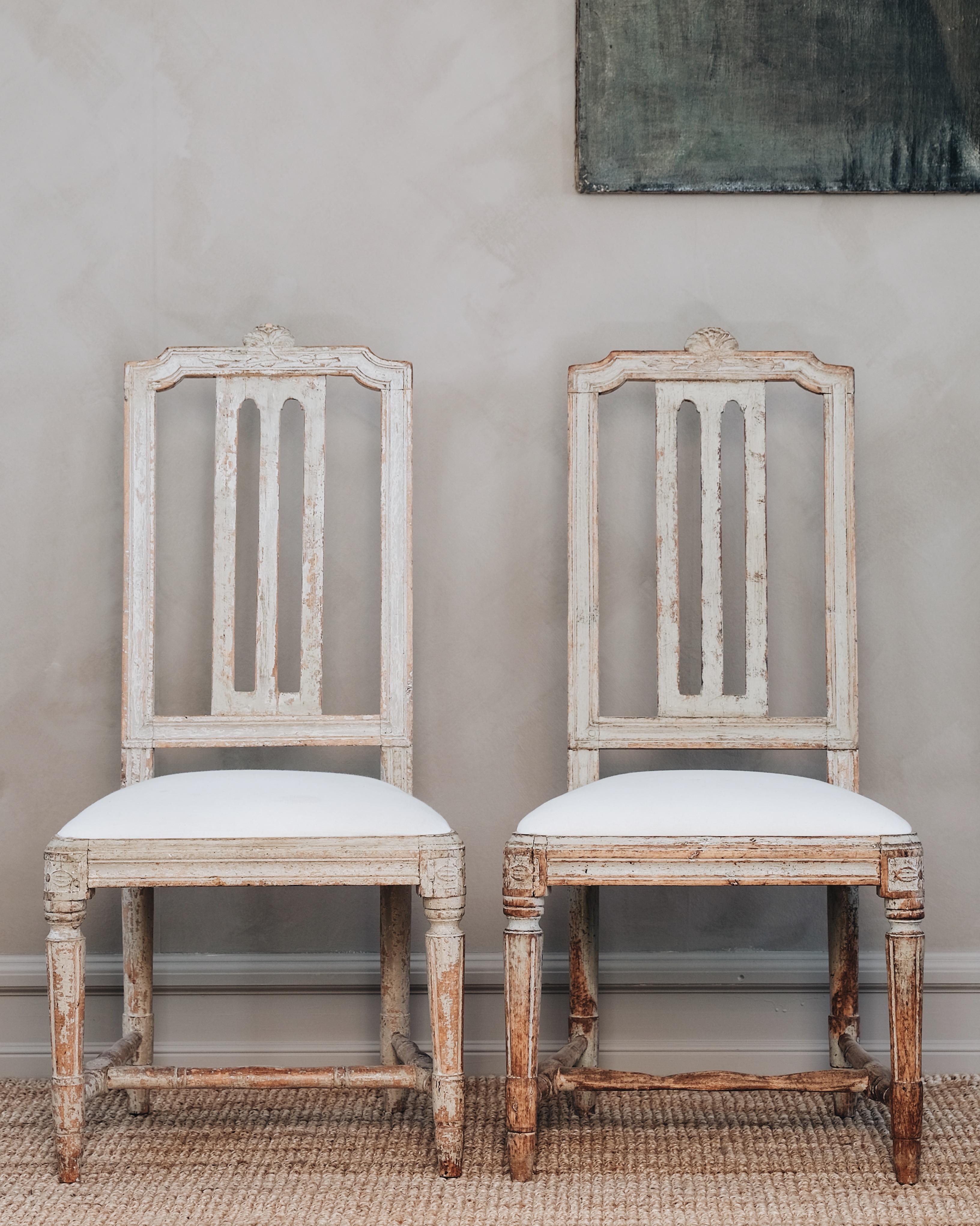 Set of Six Gustavian Dinning Chairs 1