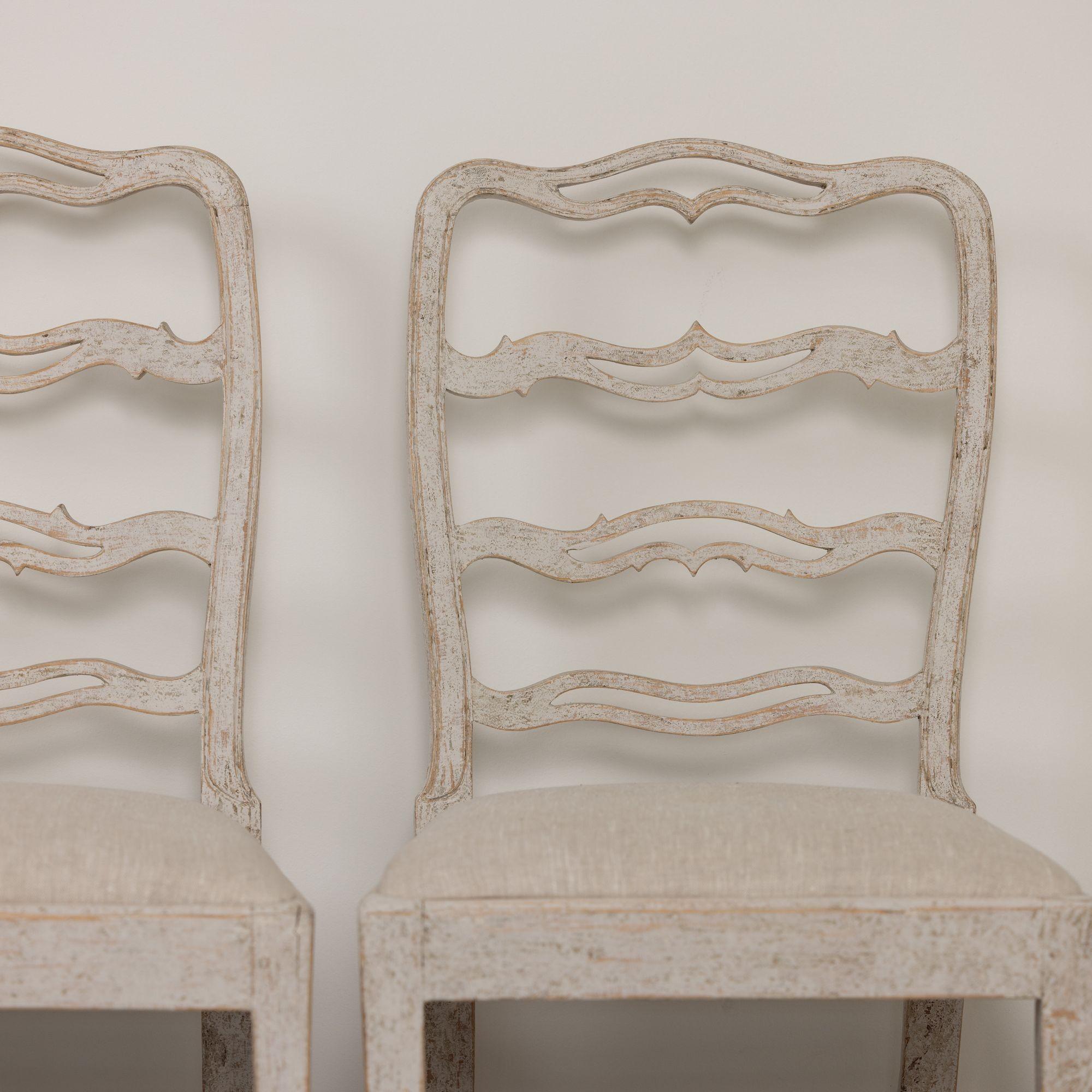 Set of Six Gustavian Period Painted Dining Chairs, 19th c. Swedish For Sale 5