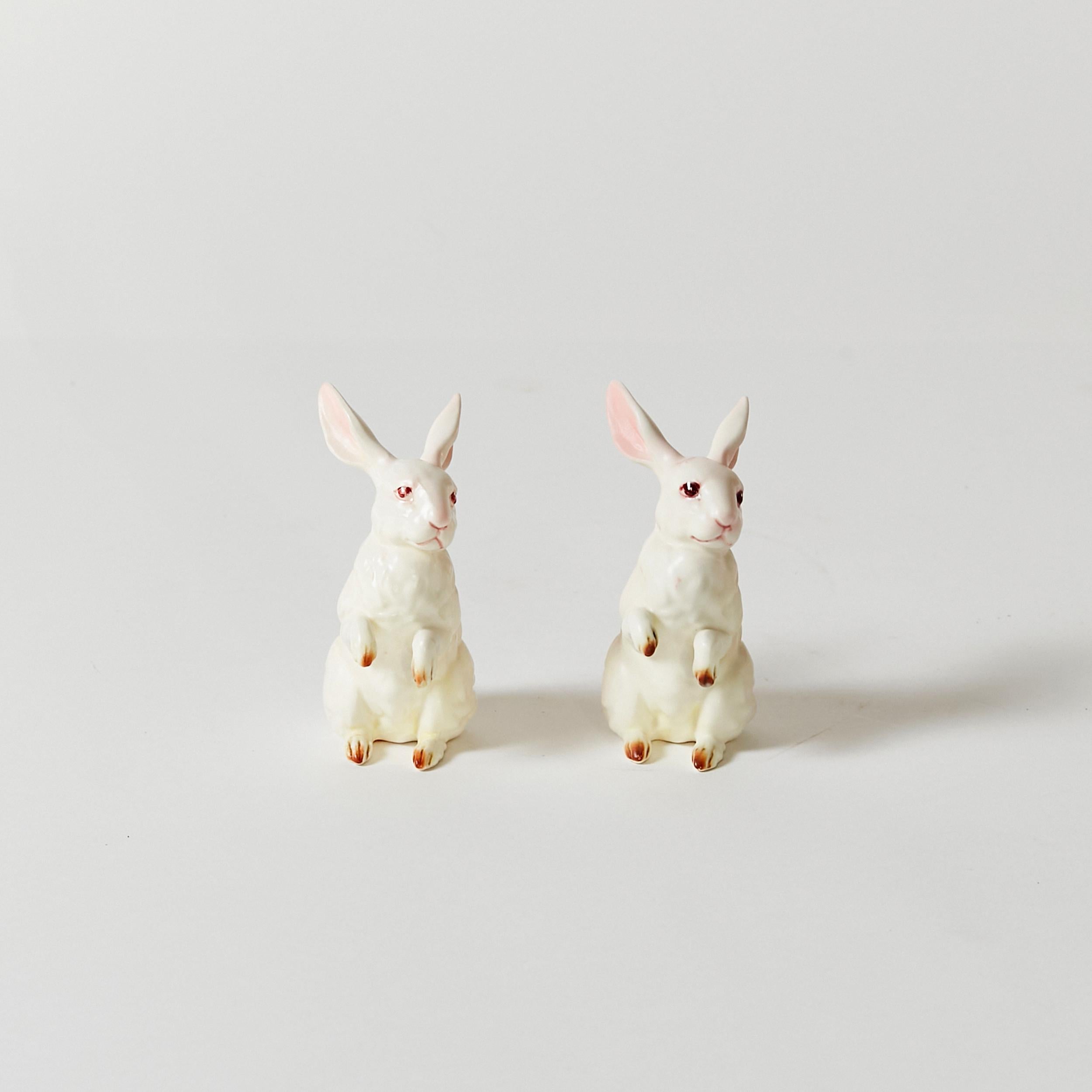 Ensemble de six lapins en porcelaine peints à la main, fabriqués au Japon en 1960 en vente 4