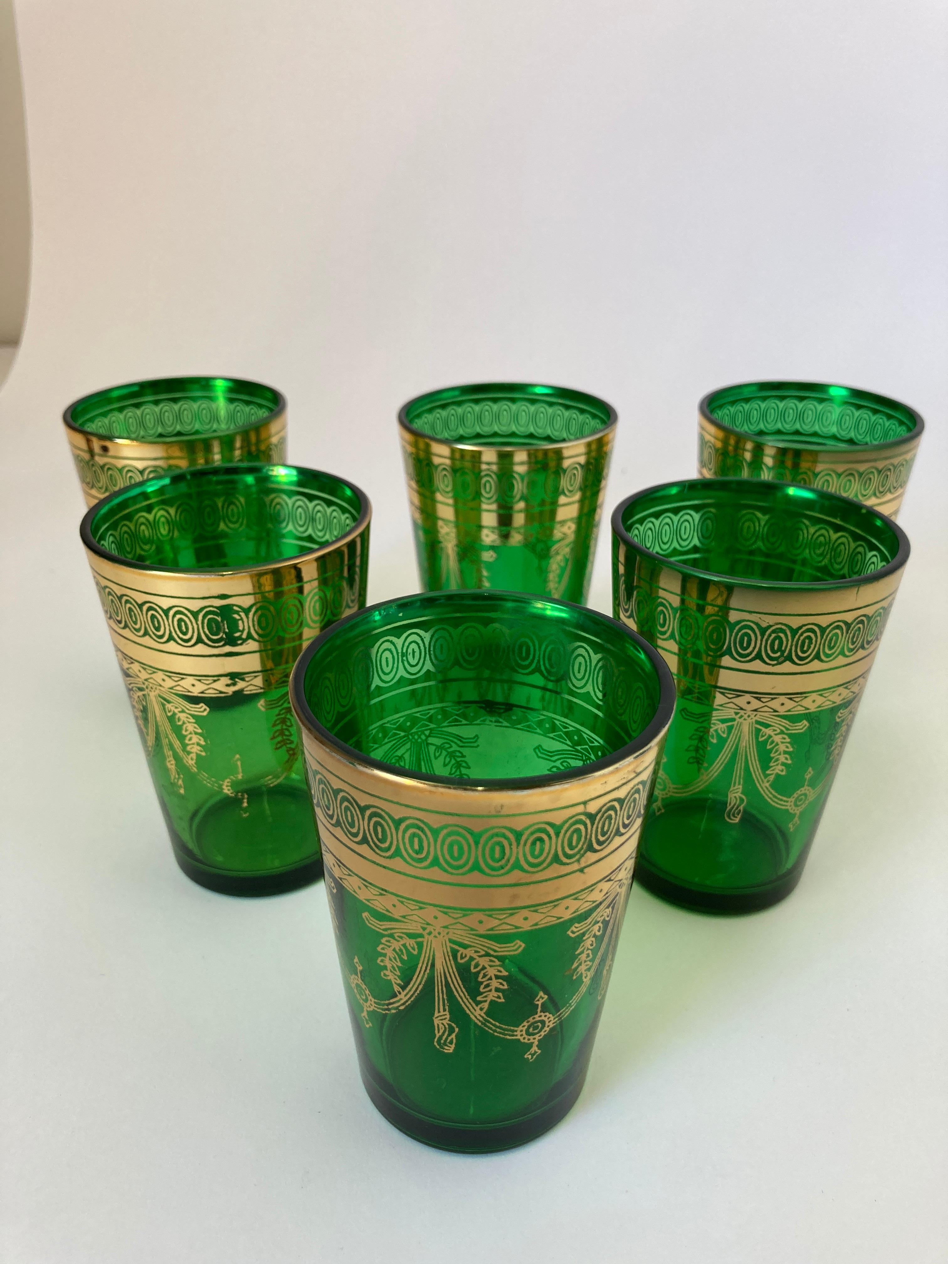 Set of Six Handblown Moroccan Moorish Green and Gold Glasses In Good Condition For Sale In North Hollywood, CA