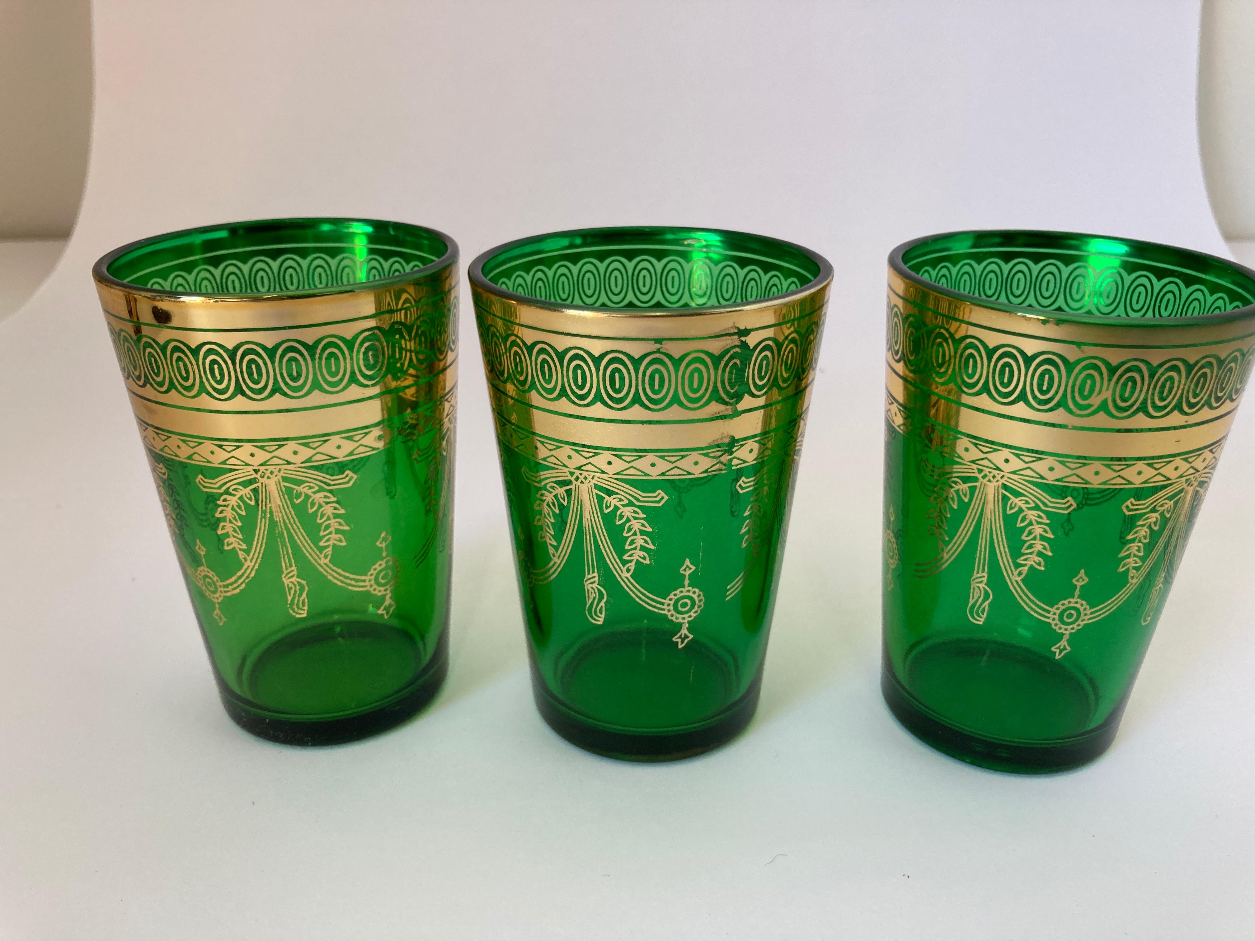 20th Century Set of Six Handblown Moroccan Moorish Green and Gold Glasses For Sale