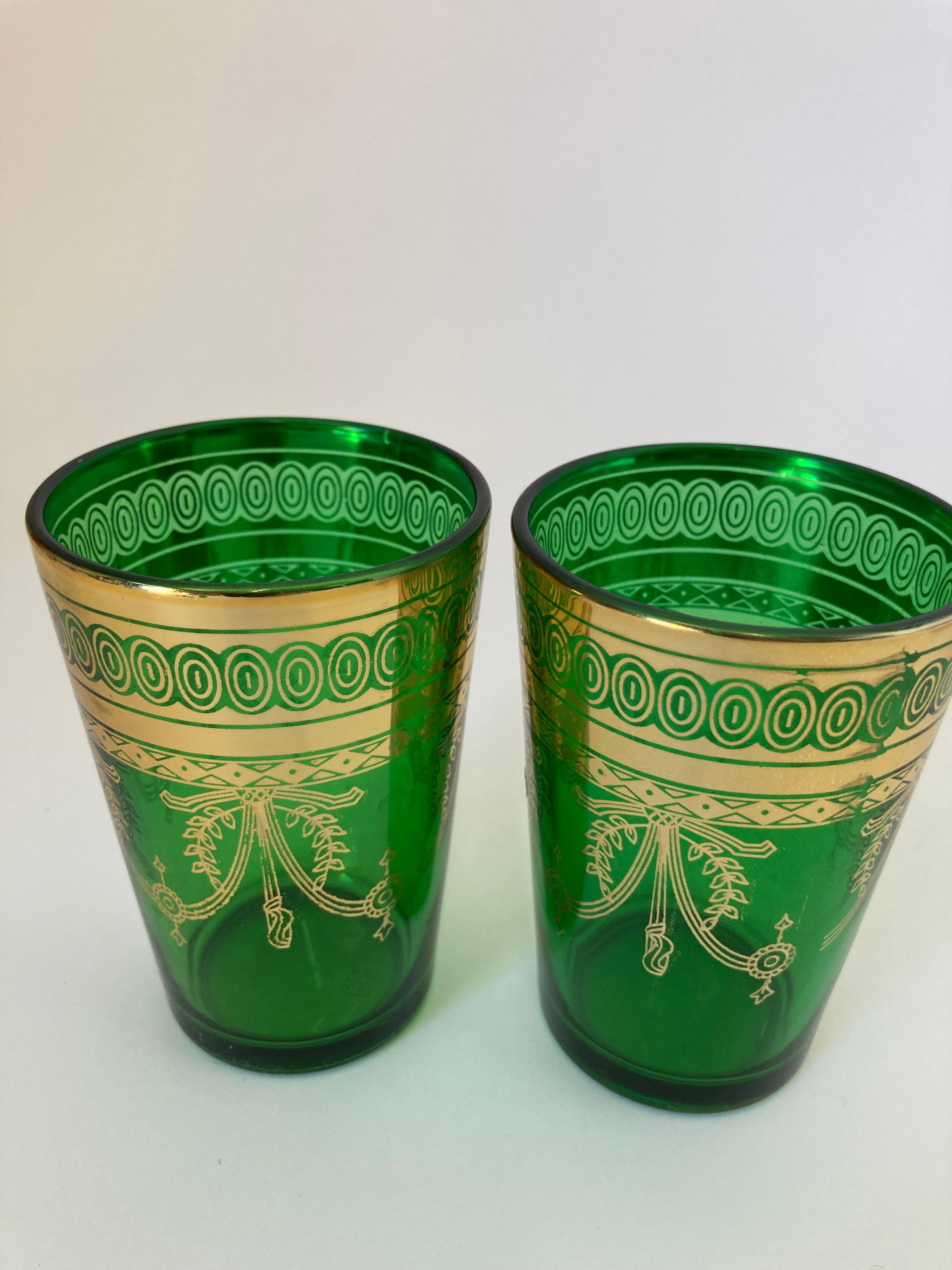 Set of Six Handblown Moroccan Moorish Green and Gold Glasses For Sale 3
