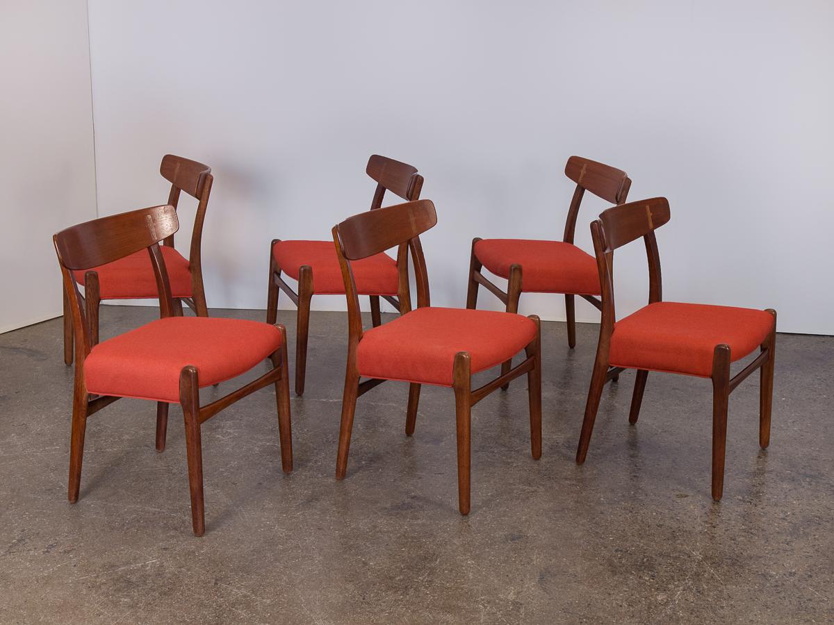 Mid-Century Modern Set of Six Hans J. Wegner Ch-23 Dining Chairs for Carl Hansen
