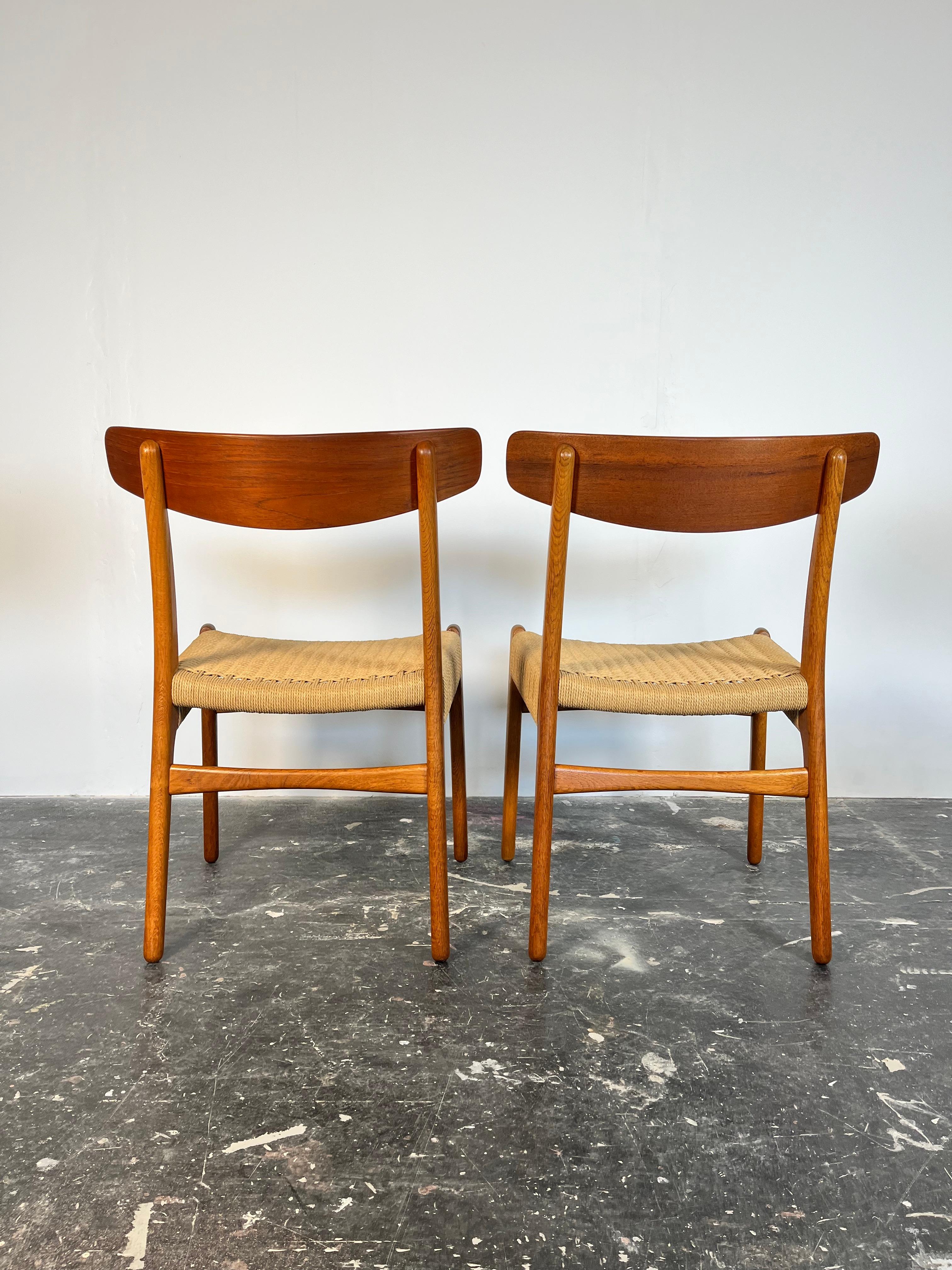 Set of Six Hans Wegner Teak CH23 Chairs in Danish Cord by Carl Hansen For Sale 3