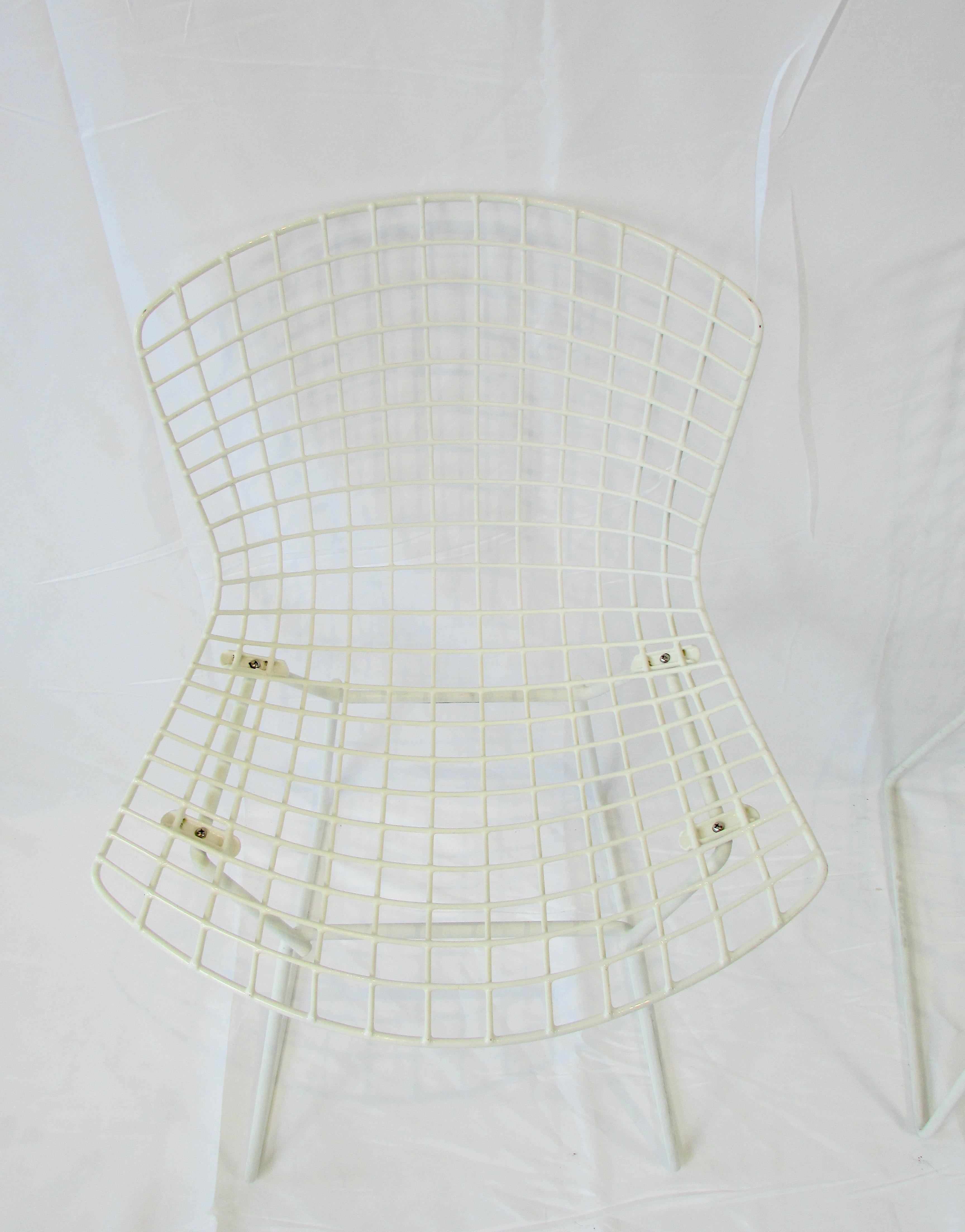 Set of Six Harry Bertoia for Knoll White Dining Chairs 4