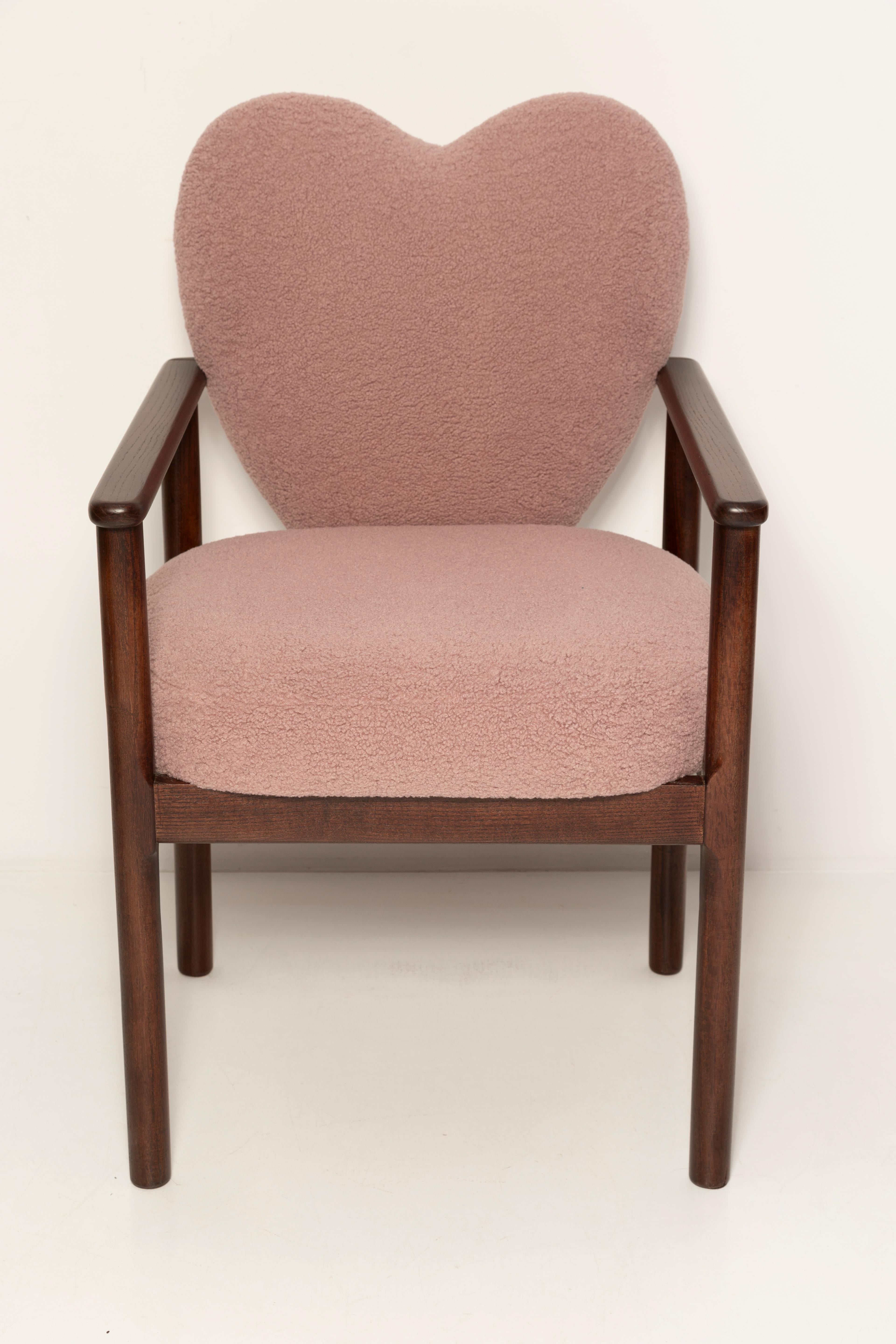 Set di sei sedie da pranzo a cuore, Boucle rosa, Vintola Studio, Europa, Polonia in vendita 2
