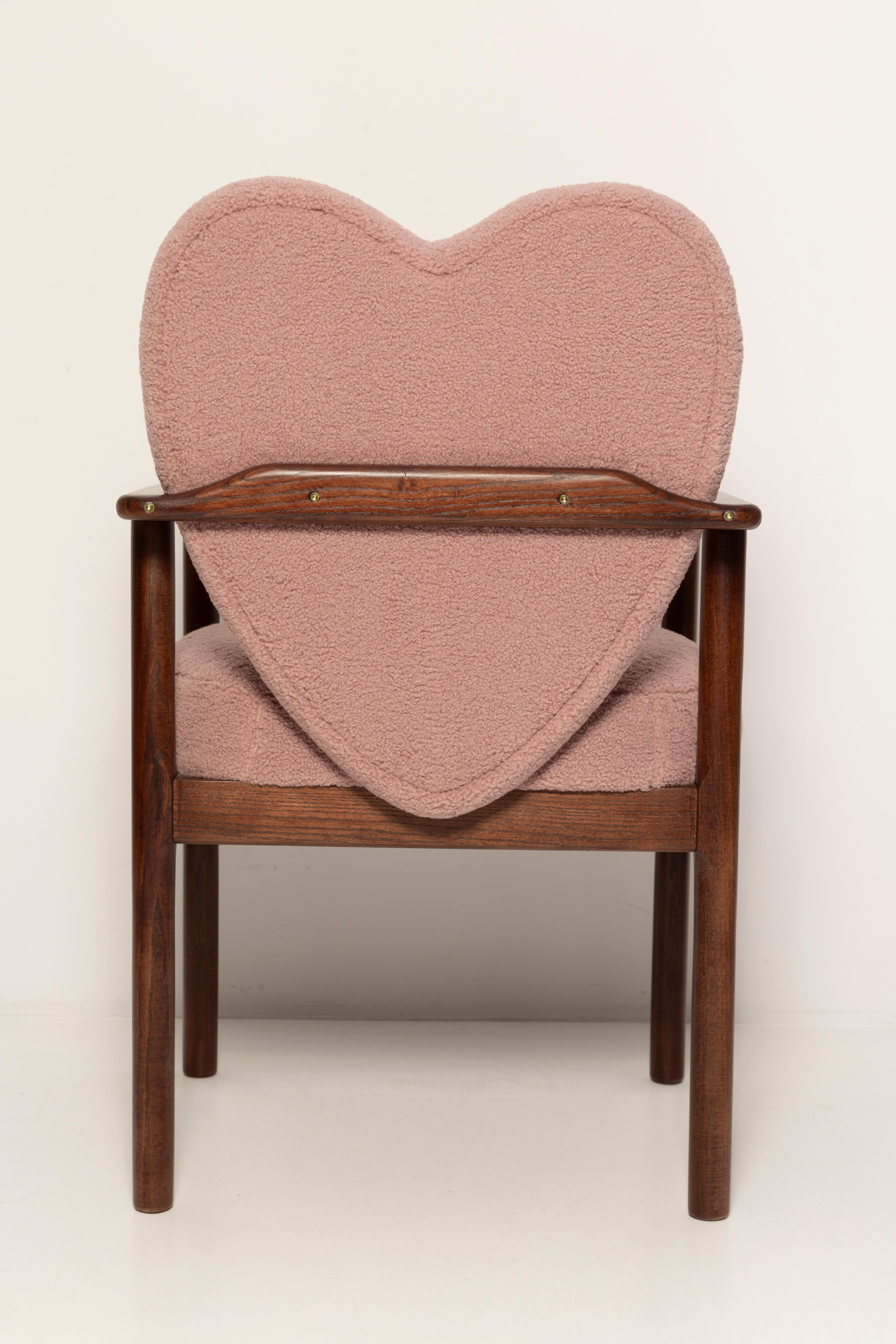 Bouclé Set di sei sedie da pranzo a cuore, Boucle rosa, Vintola Studio, Europa, Polonia in vendita