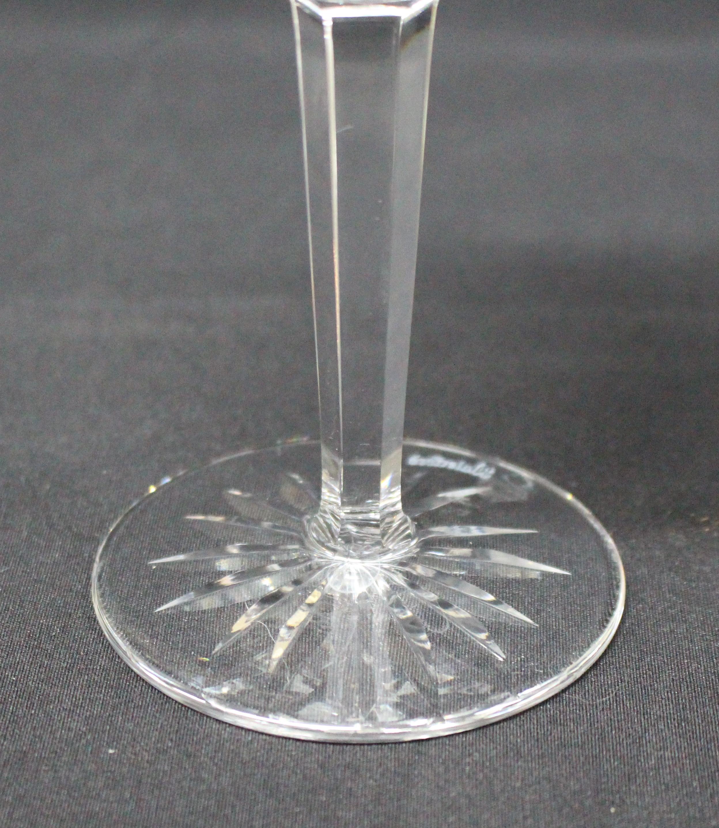 Set of Six Heavily Cut Waterford Knopped Stem Wine Glasses In Excellent Condition For Sale In Worcester, Worcestershire