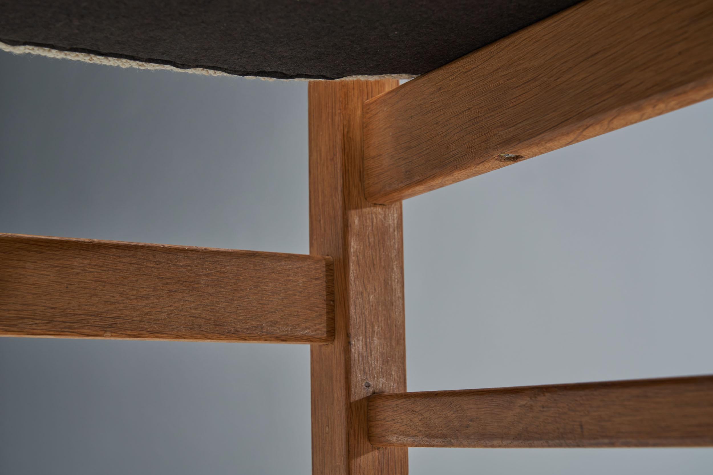 Juego de seis sillas de comedor Henning Kjærnulf para EG Kvalitetsmøbel, Dinamarca Años 60 en venta 9