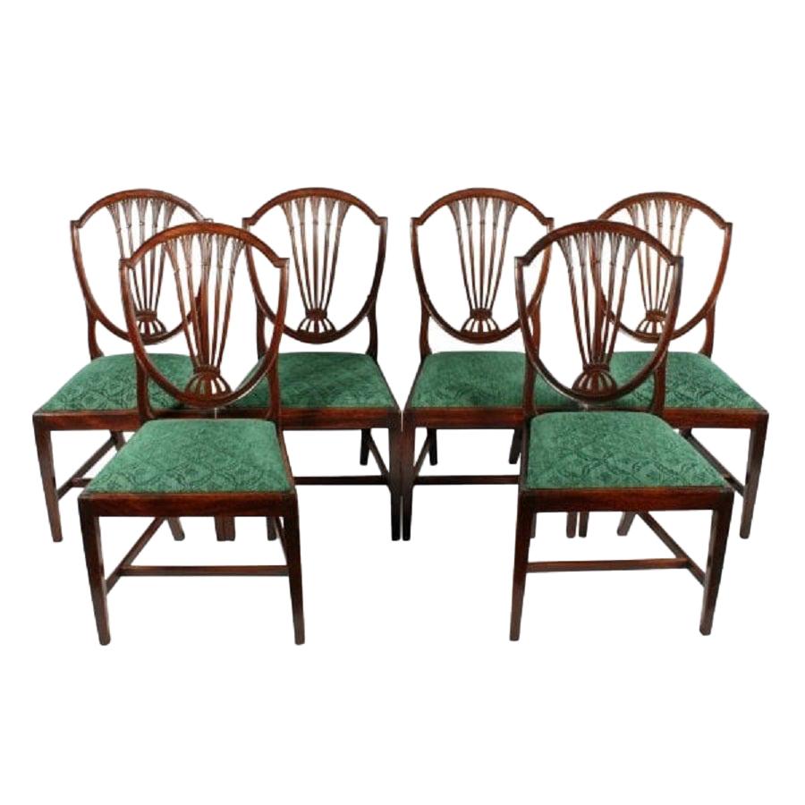 Set of Six Hepplewhite Chairs, 18th Century For Sale