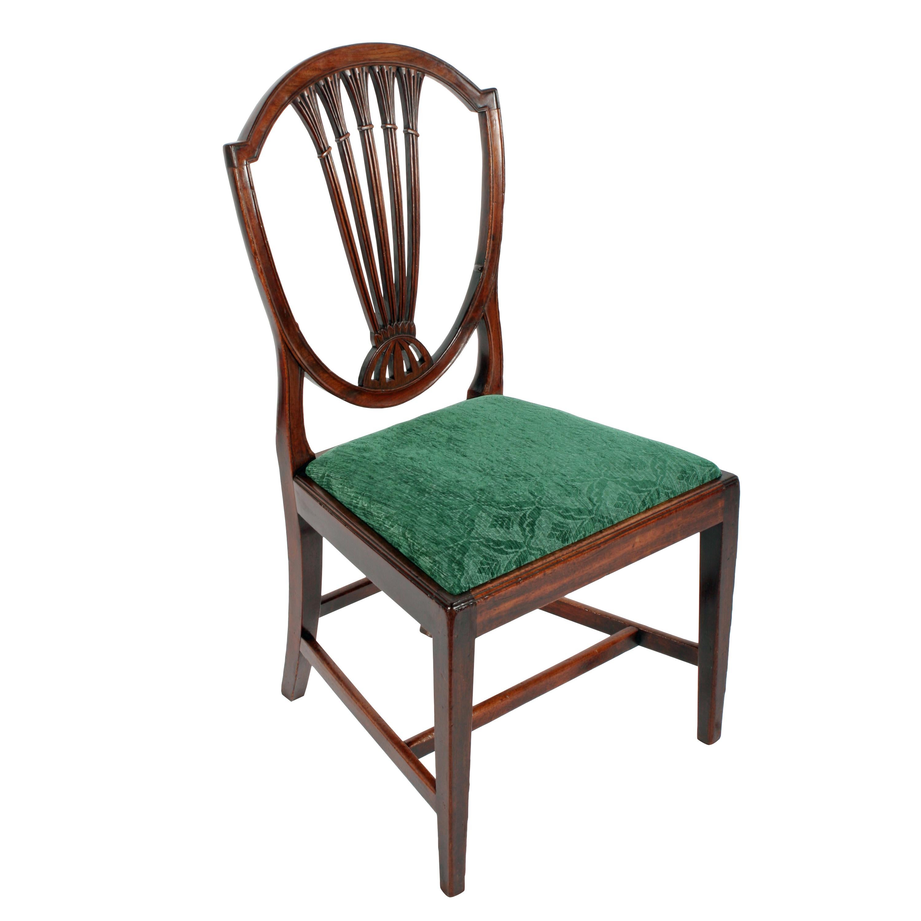 English Set of Six Hepplewhite Chairs For Sale