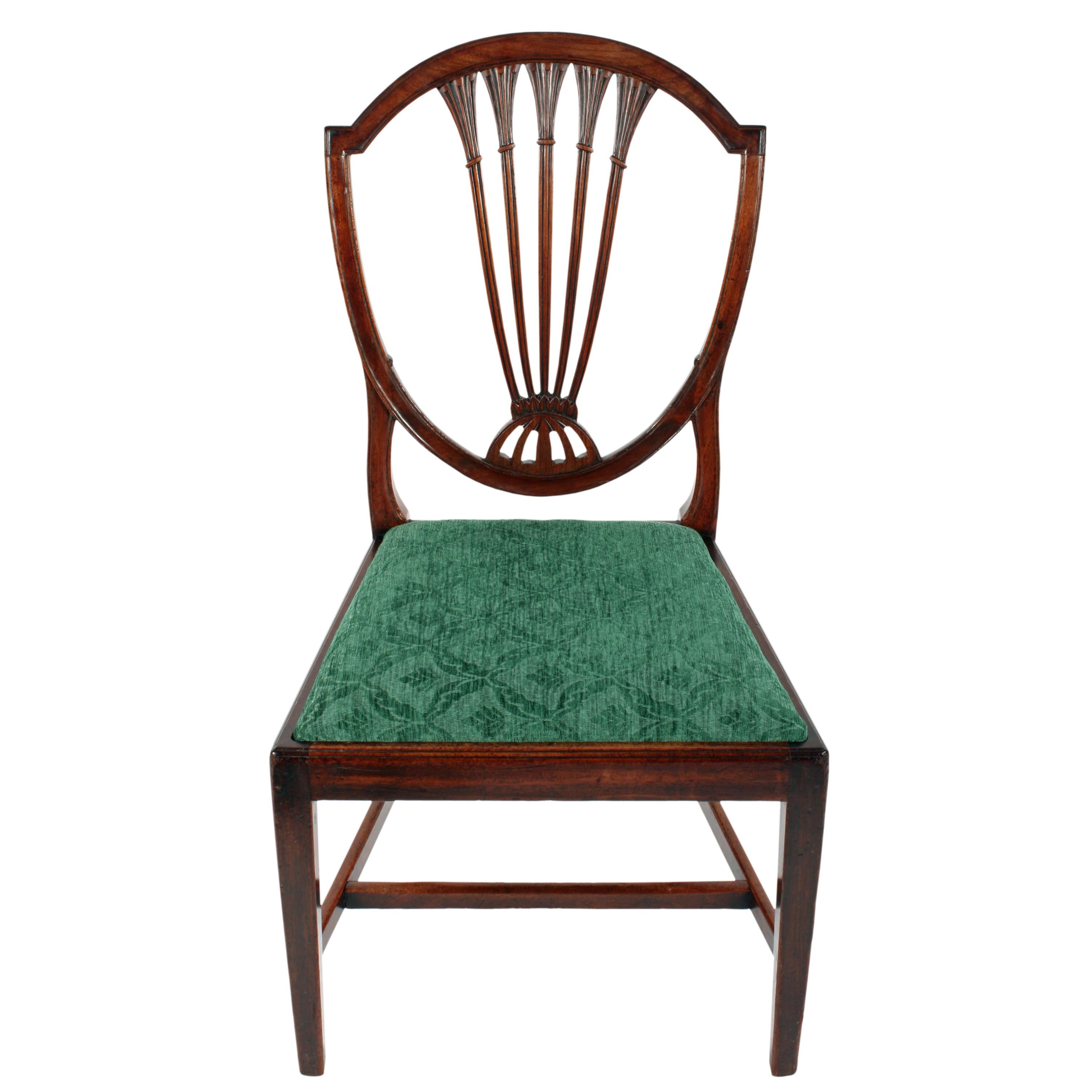 Late 18th Century Set of Six Hepplewhite Chairs For Sale