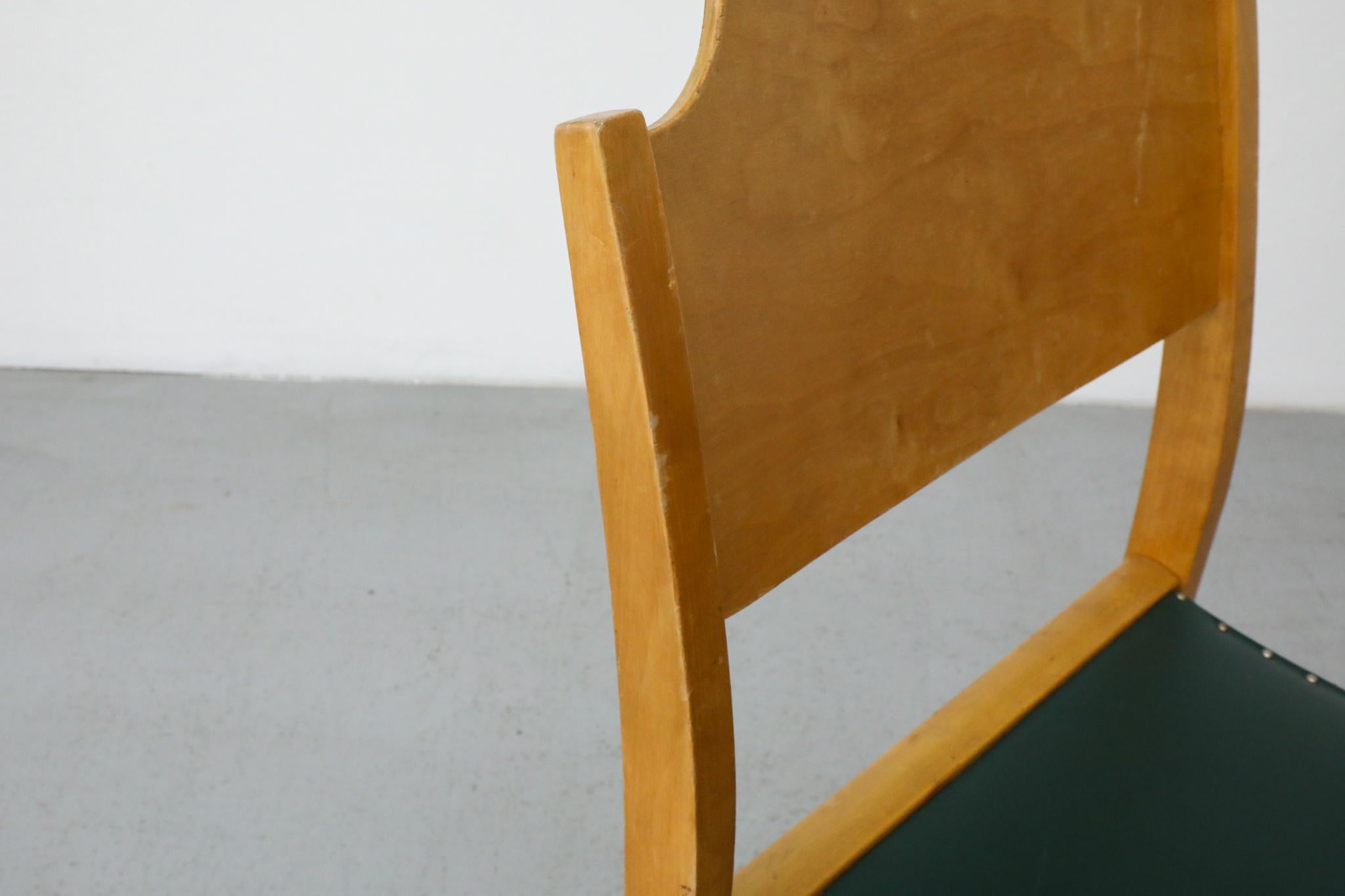 Ensemble de six chaises empilables Herman Seeck pour Asko 