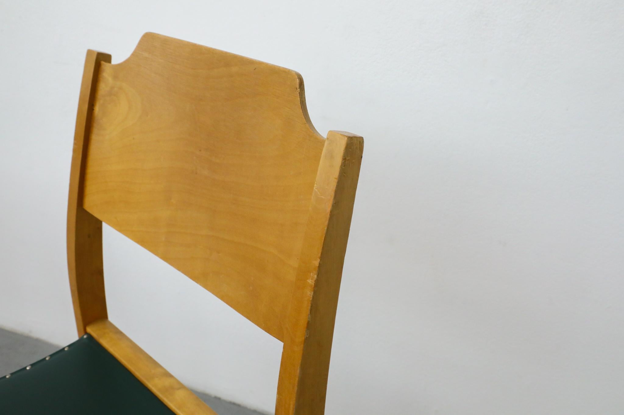 Ensemble de six chaises empilables Herman Seeck pour Asko 