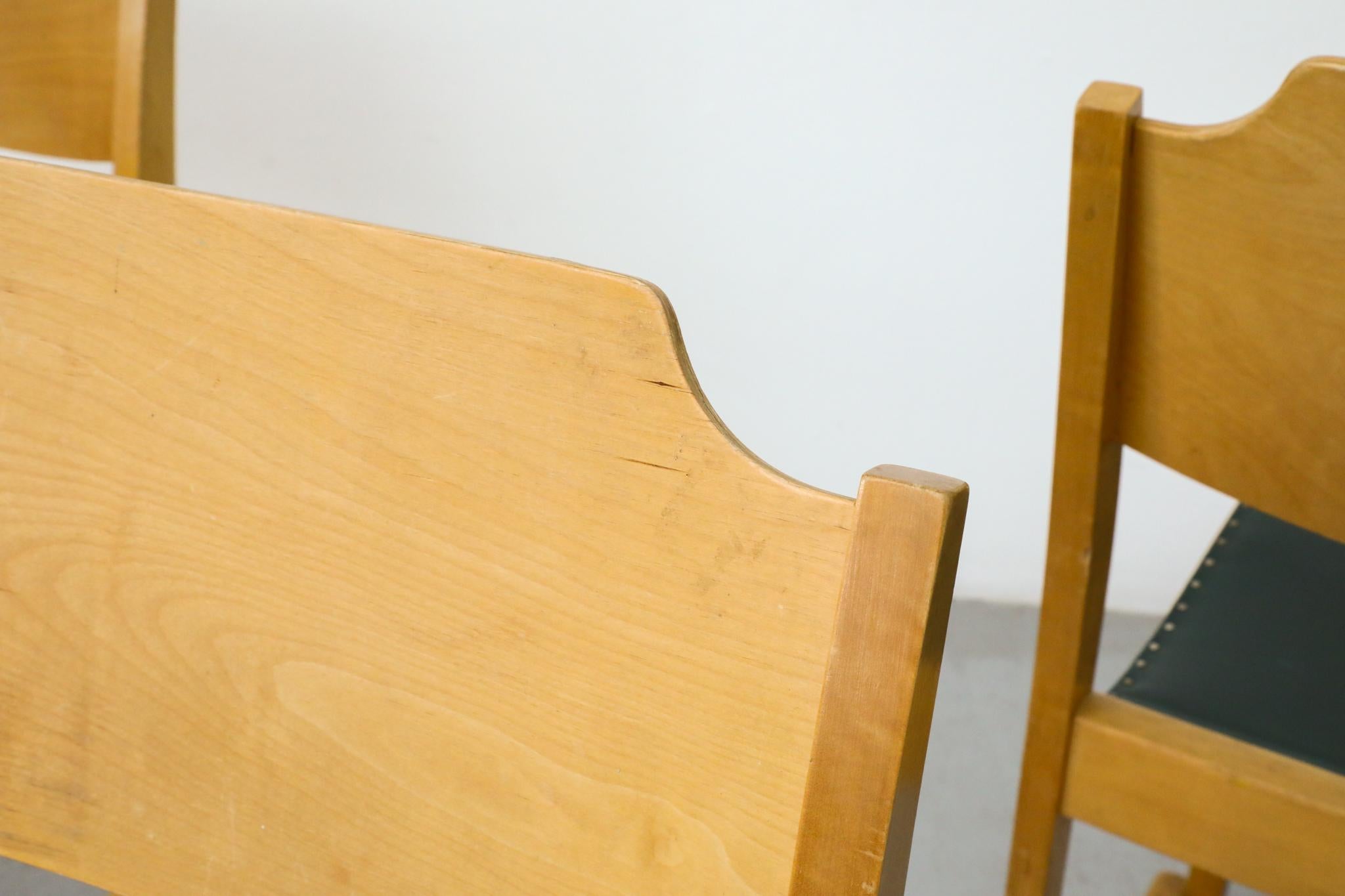 Ensemble de six chaises empilables Herman Seeck pour Asko 