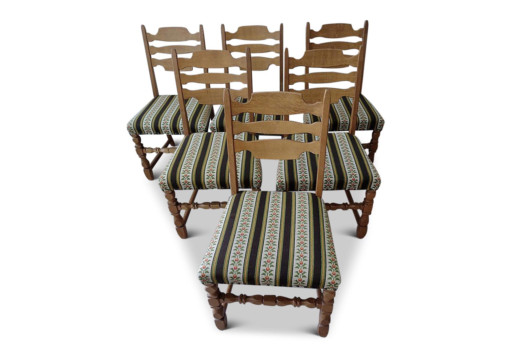 Danish Set of Six Highback Oak Dining Chairs by Henry Kjaernulf For Sale