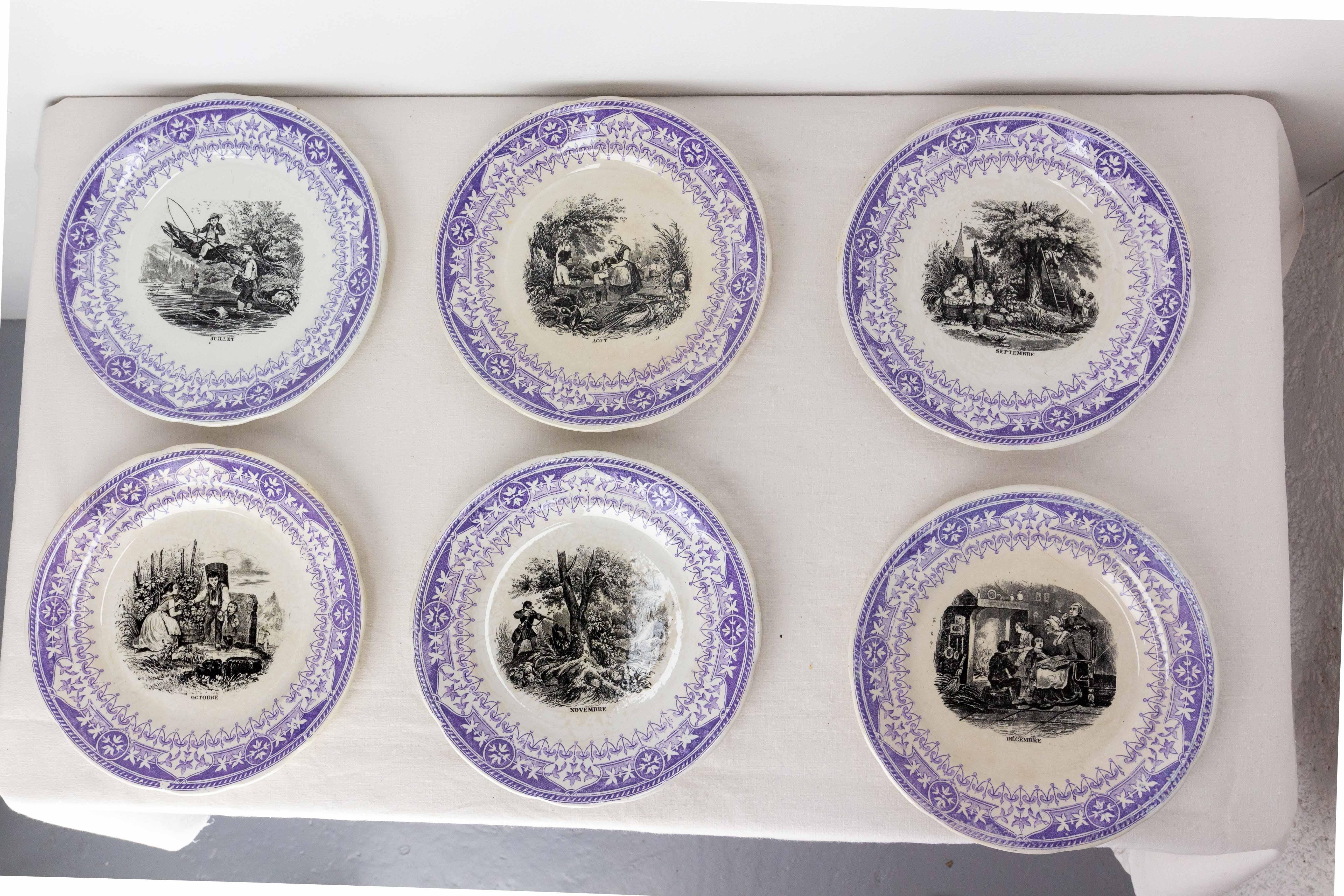 French set of six faience plates, made in the manufacture of Sarreguemines in the late 19th century.
This set of historyzed plates retrace family scenes from july to december.
The details of the costumes and sets are very neat and