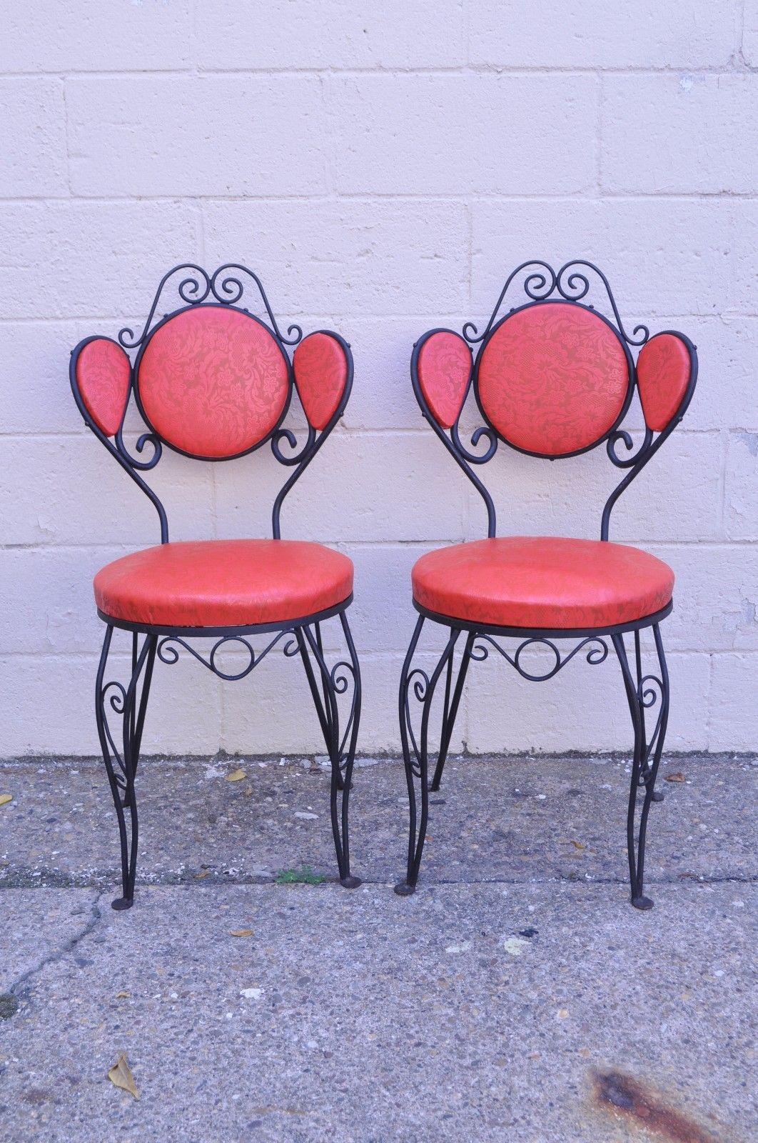 Set of Six Hollywood Regency Red Wrought Iron Ice Cream Parlor Dining Chairs 5