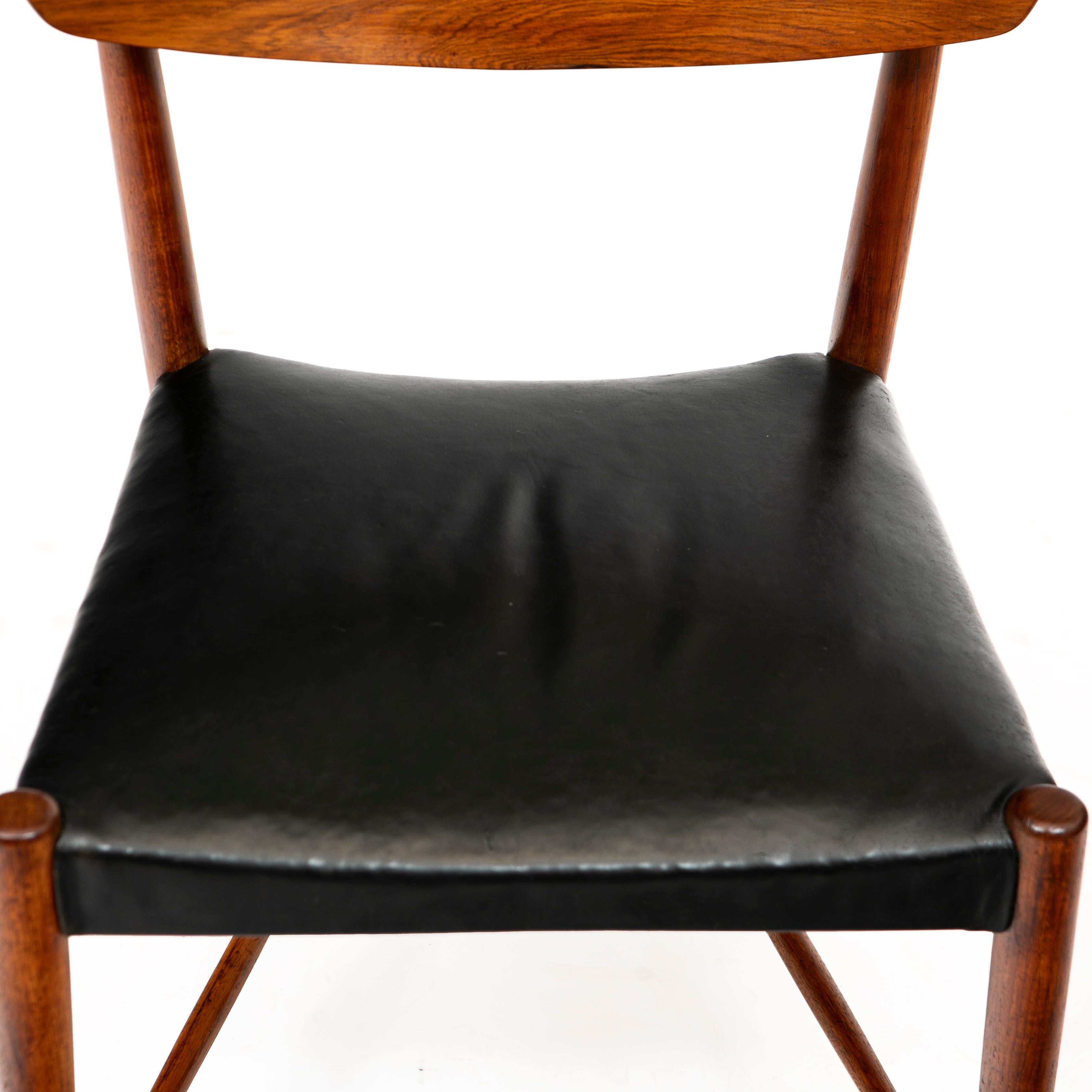Ensemble de six chaises de salle à manger Ib Kofod-Larsen en bois de rose de Rio en vente 5