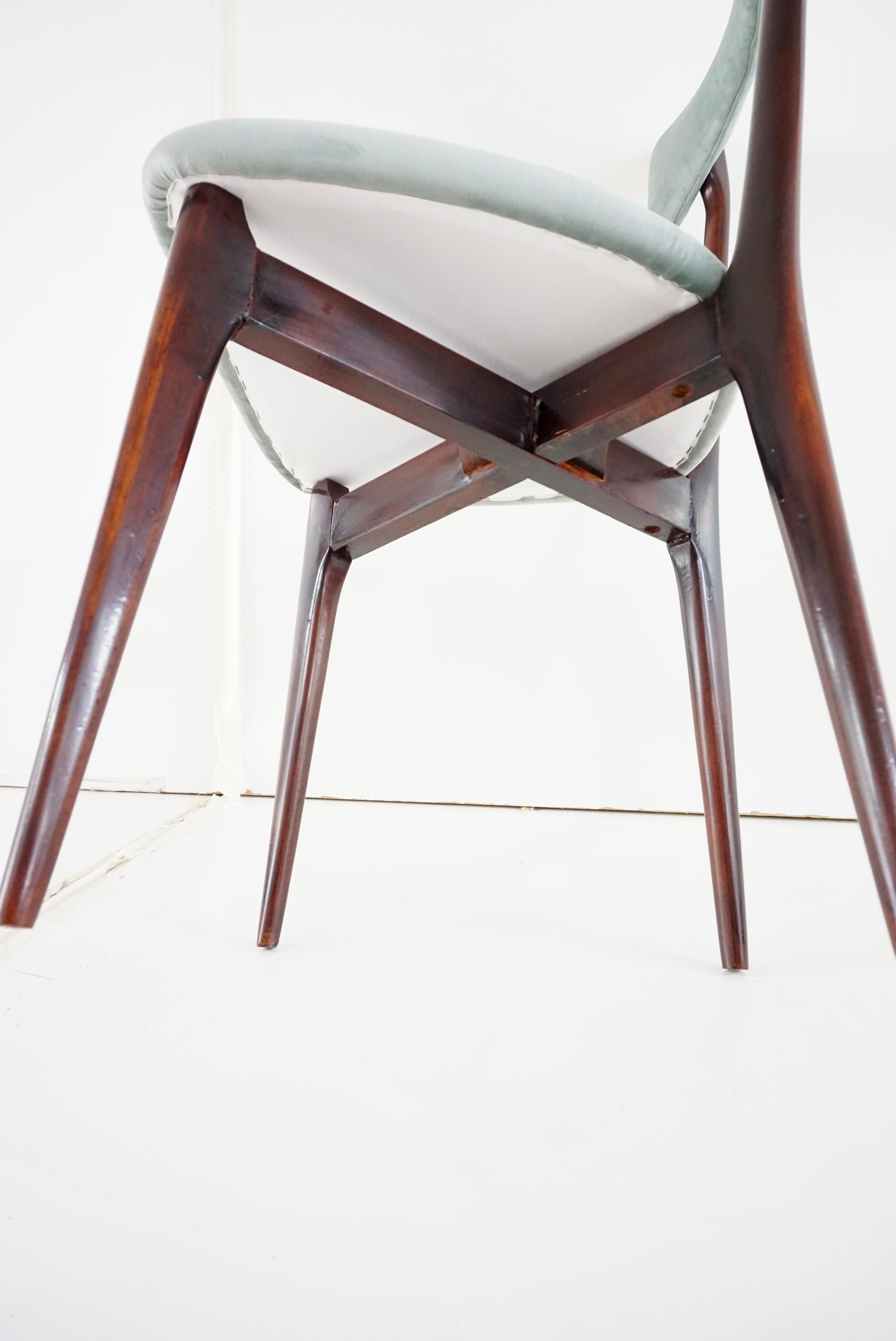 Set of Six Ico and Luisa Parisi Dining Chairs by Ariberto Colombo, 1952 For Sale 9
