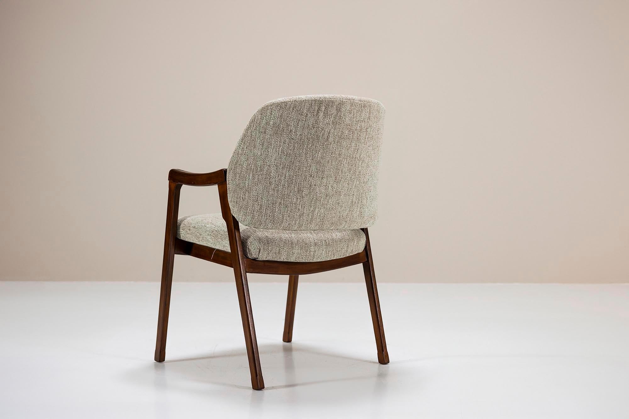 Satz von sechs Ico & Luisa Parisi Modell 814 Esszimmerstühlen für Cassina, Italien 1961 1