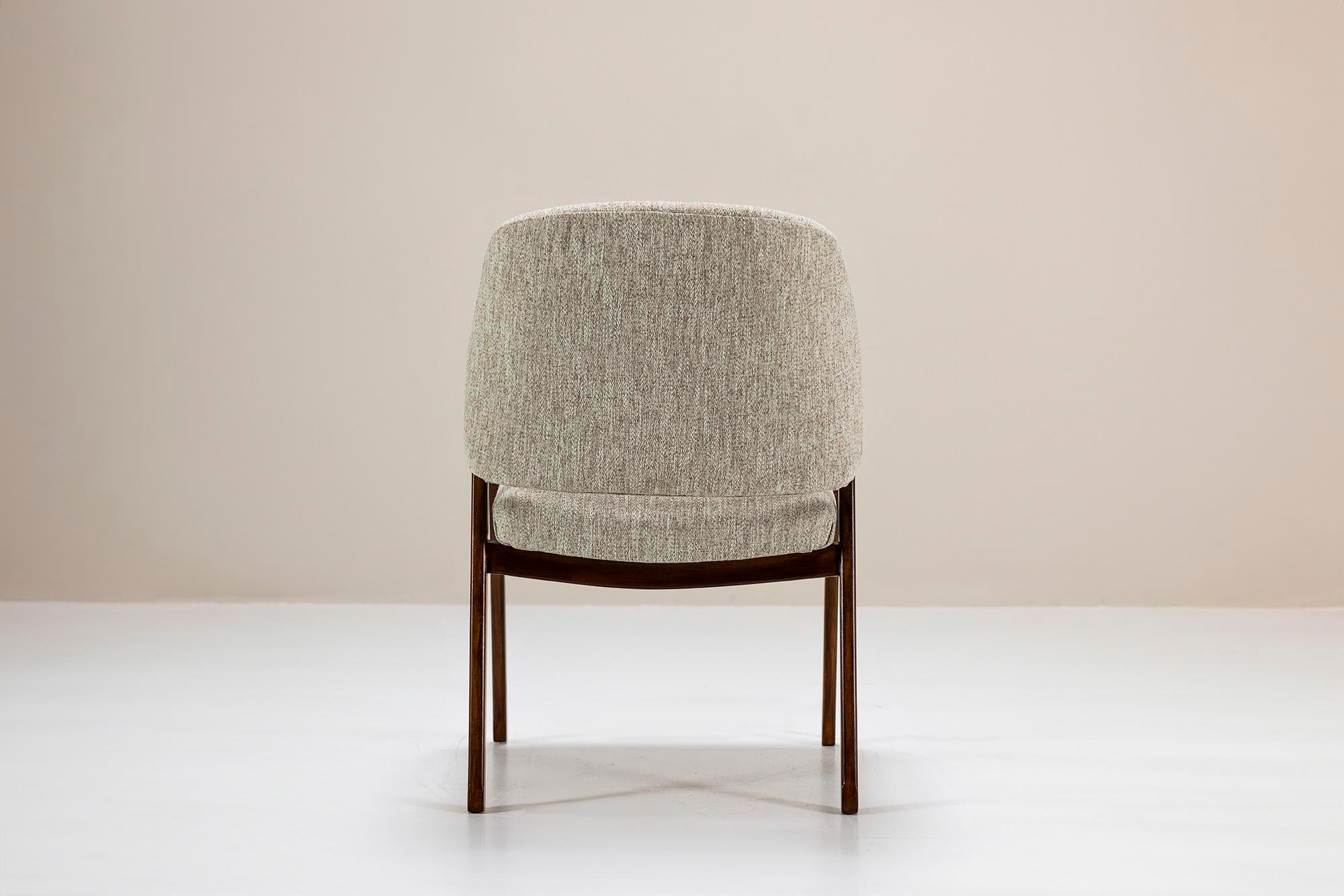Satz von sechs Ico & Luisa Parisi Modell 814 Esszimmerstühlen für Cassina, Italien 1961 2