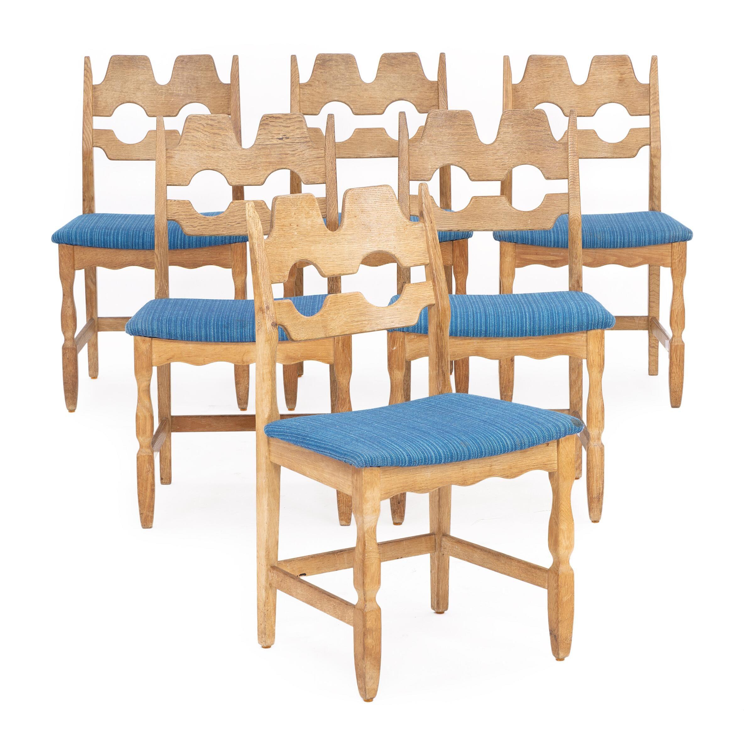 Lana Set di sei iconiche sedie da pranzo Razorblade intagliate in Oak da Henry Kjærnulf anni '60 in vendita