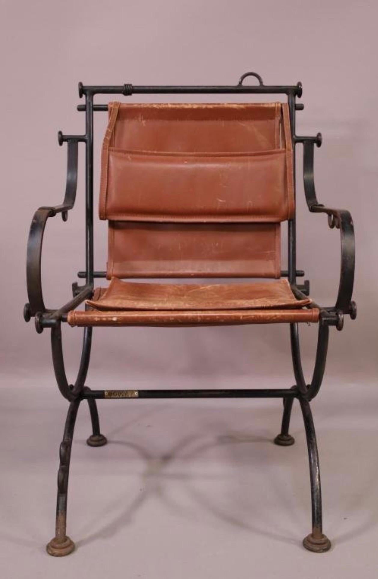 Américain Ensemble de six chaises de salle à manger Ilana Goor en fer et cuir en vente