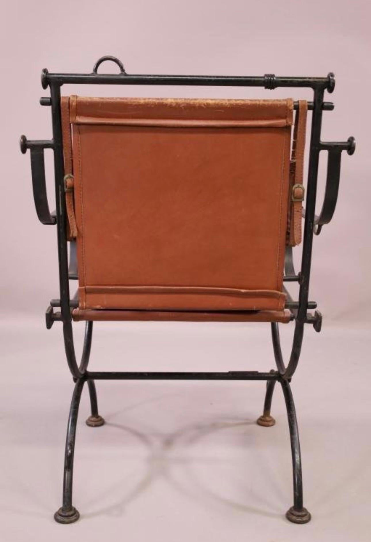 Fait main Ensemble de six chaises de salle à manger Ilana Goor en fer et cuir en vente